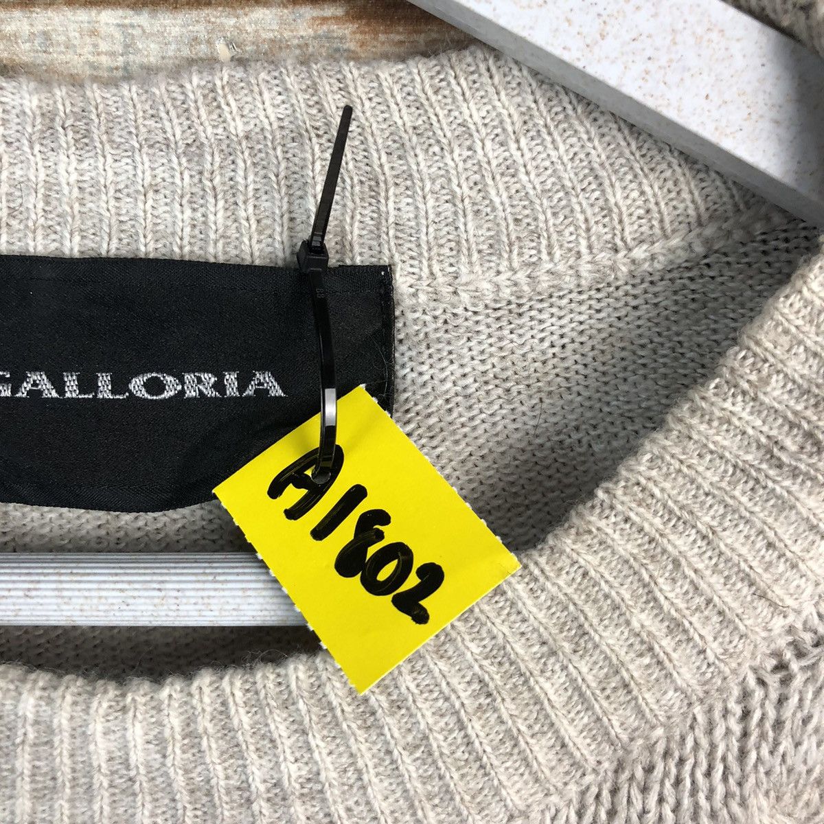 Vintage Galloria Grey cable Knitwear #A1802 Size US M / EU 48-50 / 2 - 10 Thumbnail