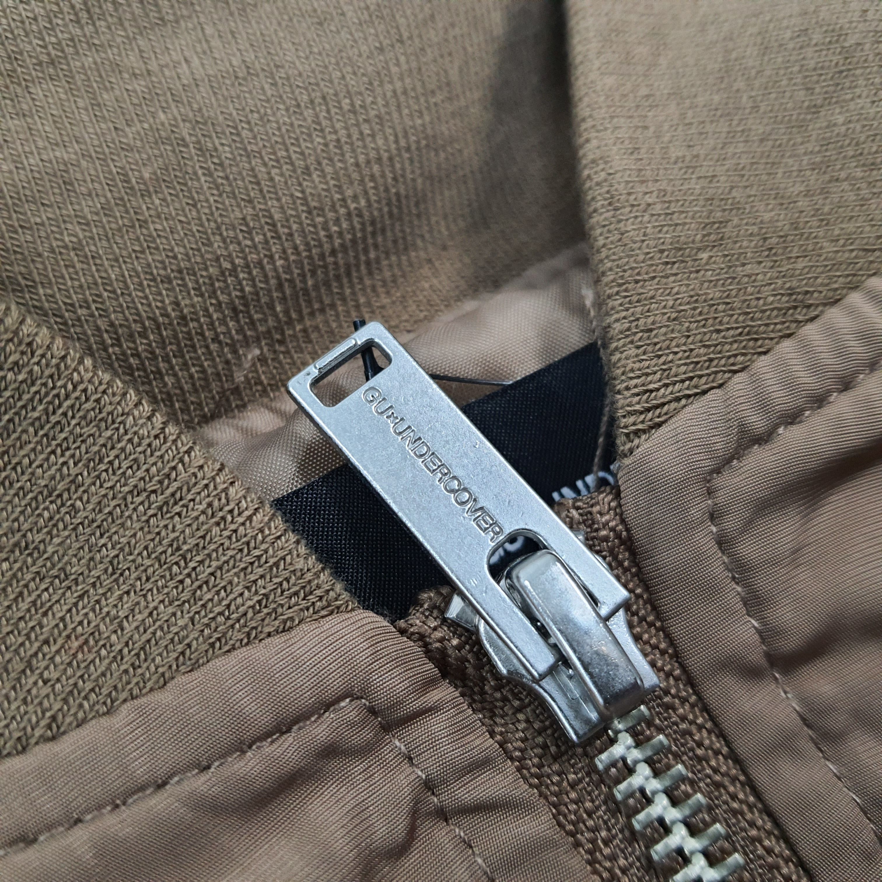 GU × Undercover Vintage GU Undercover Custom Logo Bomber Jacket C275N10 Size US L / EU 52-54 / 3 - 6 Thumbnail