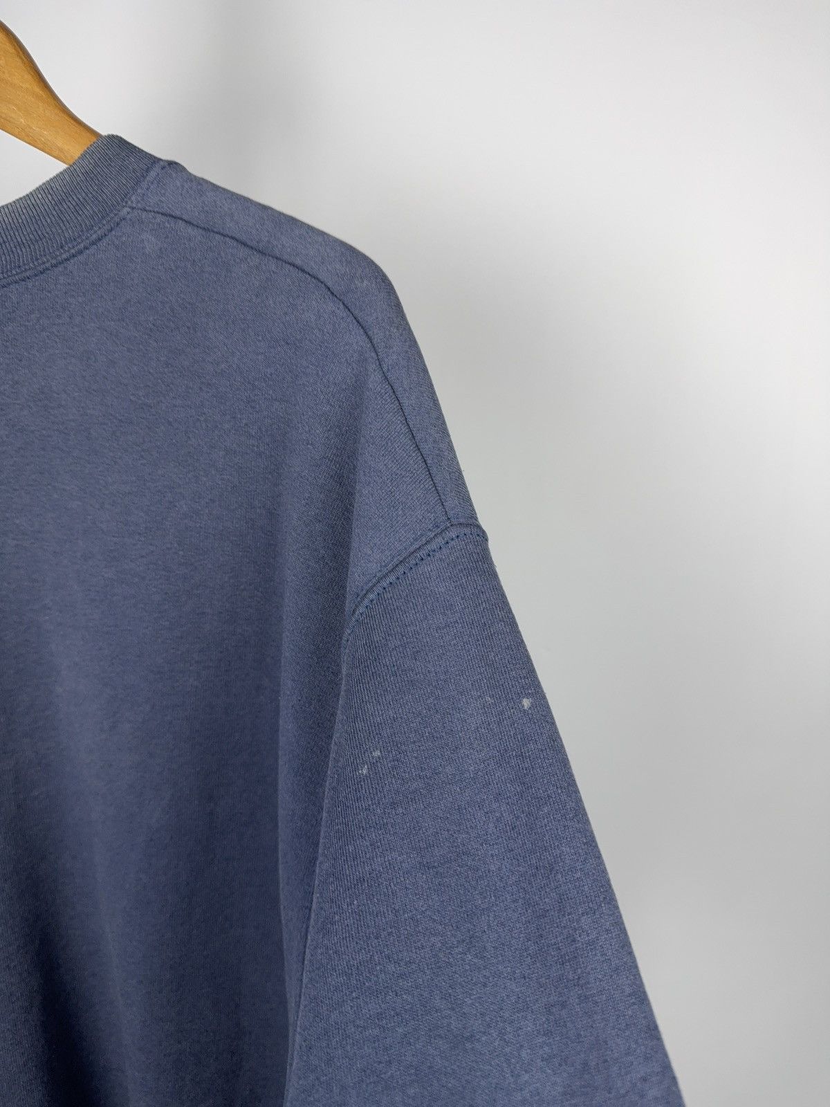Vintage 90s FC Basel Vintage Crewneck Faded Sweatshirt Embroidered Size US XL / EU 56 / 4 - 18 Thumbnail