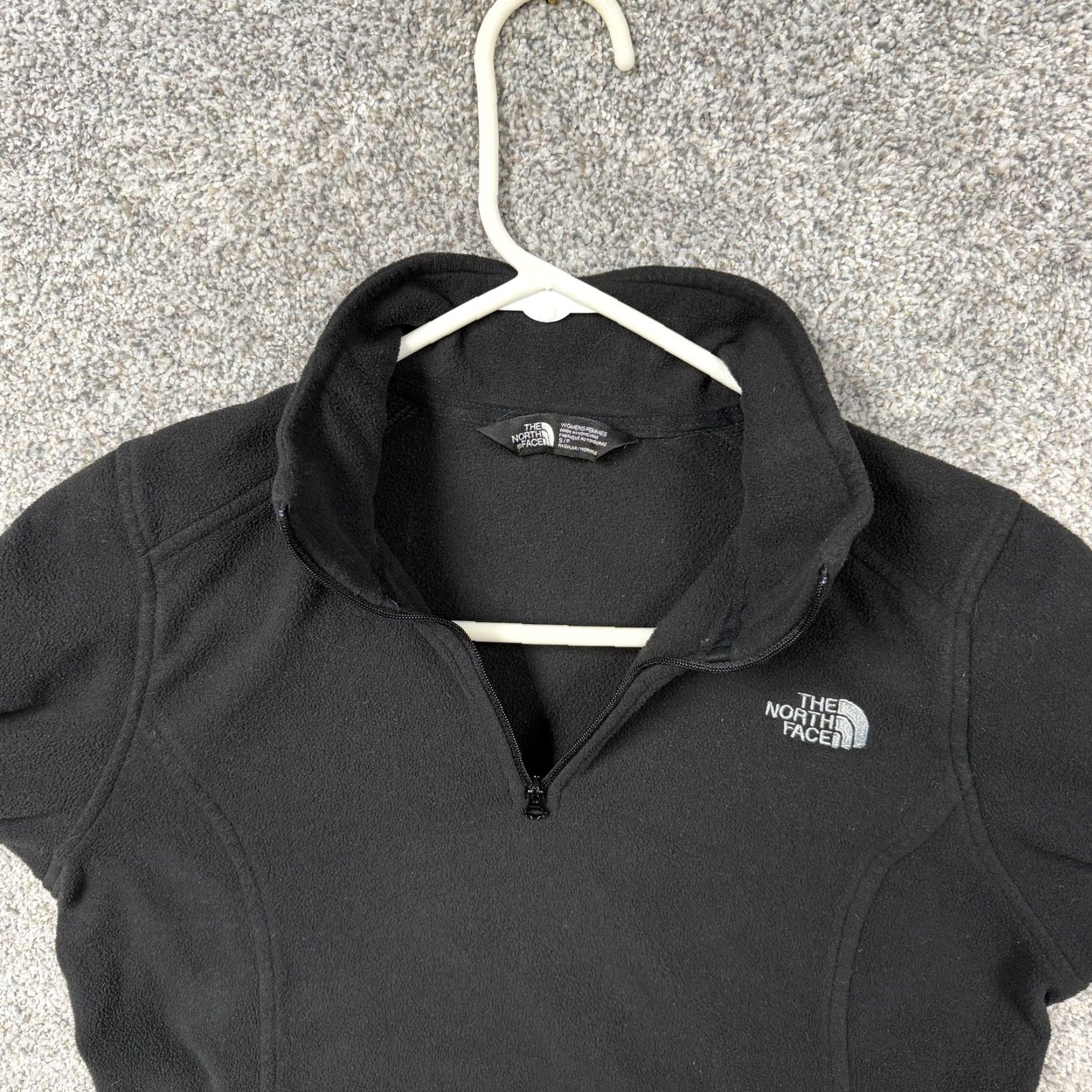 The North Face The North Face Pullover Womens S Black 1/4 Zip Fleece Hiking Gorpcore Layering Size S / US 4 / IT 40 - 5 Thumbnail