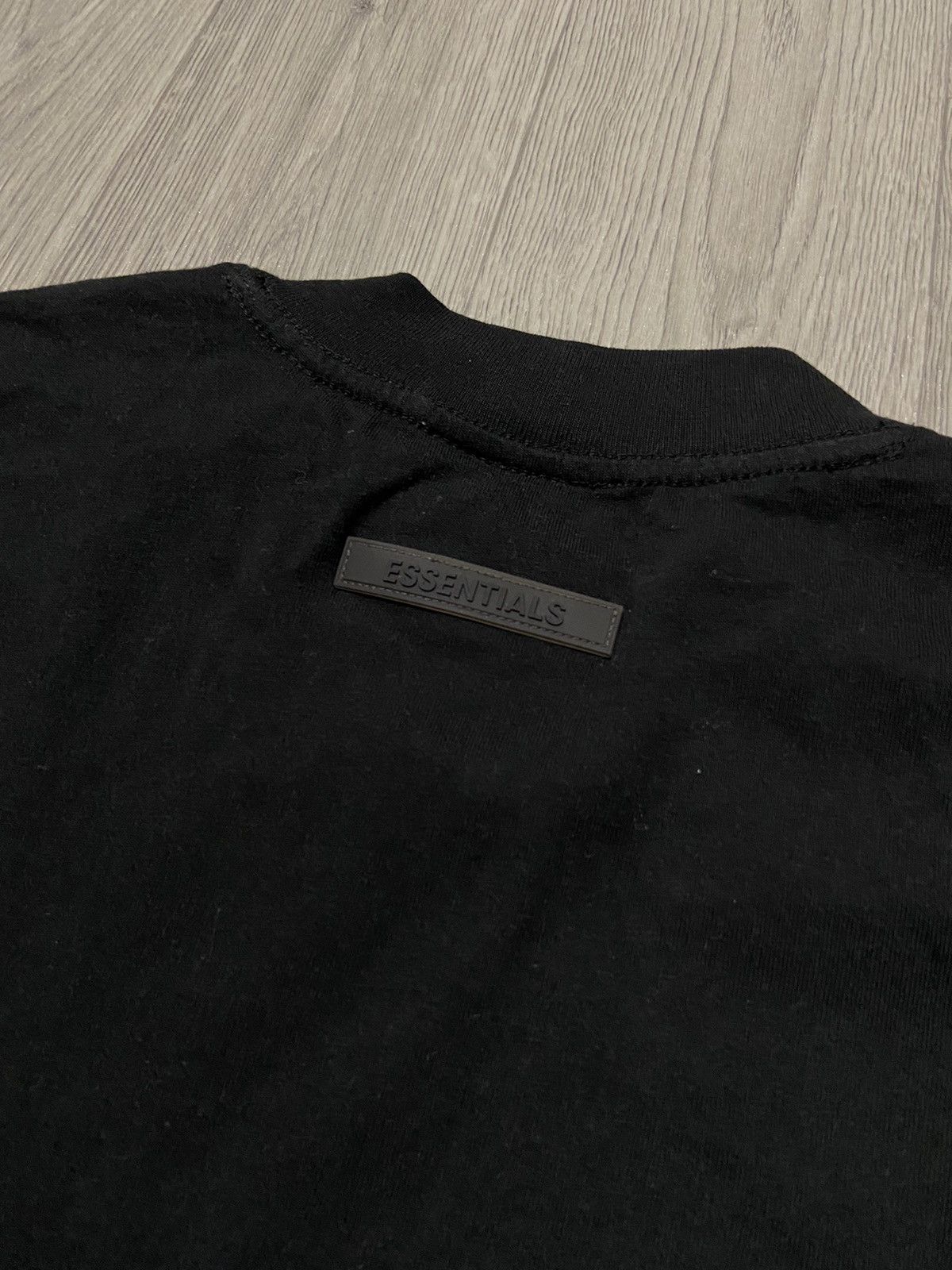Essentials Essentials Fear of God Long Sleeve Reflective logo Size US M / EU 48-50 / 2 - 7 Thumbnail
