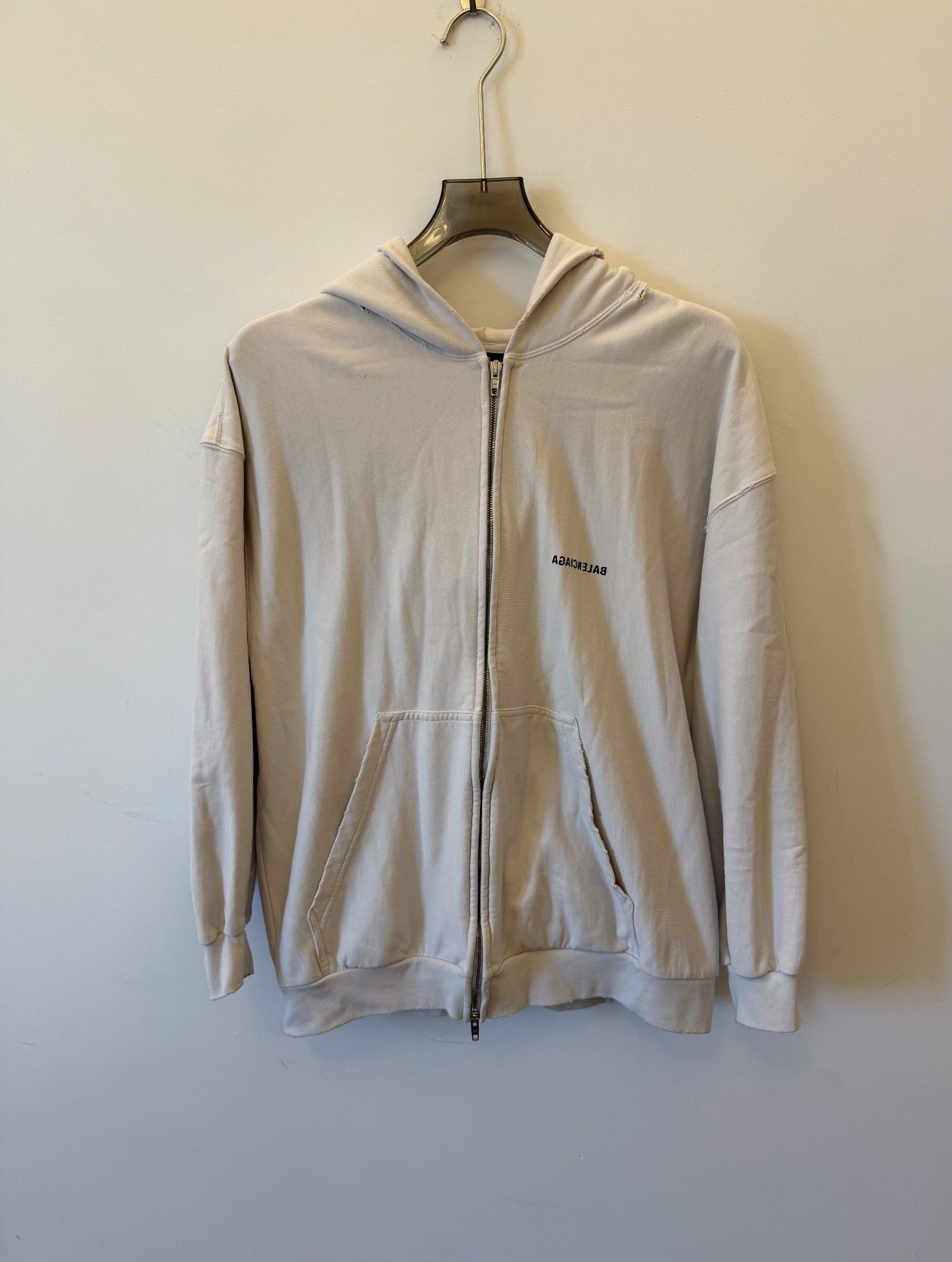 Balenciaga Balenciaga Retro White Jacket XS Women Size XS / US 0-2 / IT 36-38 - 1 Thumbnail