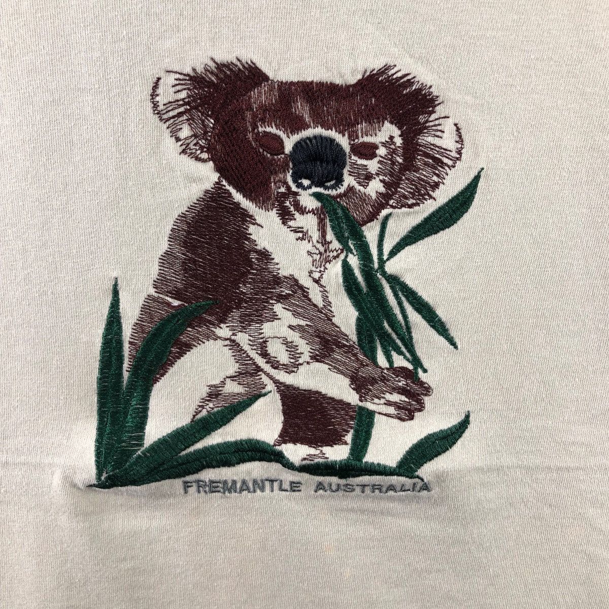 Vintage Vintage 90s Fremantle Australia Tee Shirt Classic Australia Size US S / EU 44-46 / 1 - 3 Thumbnail