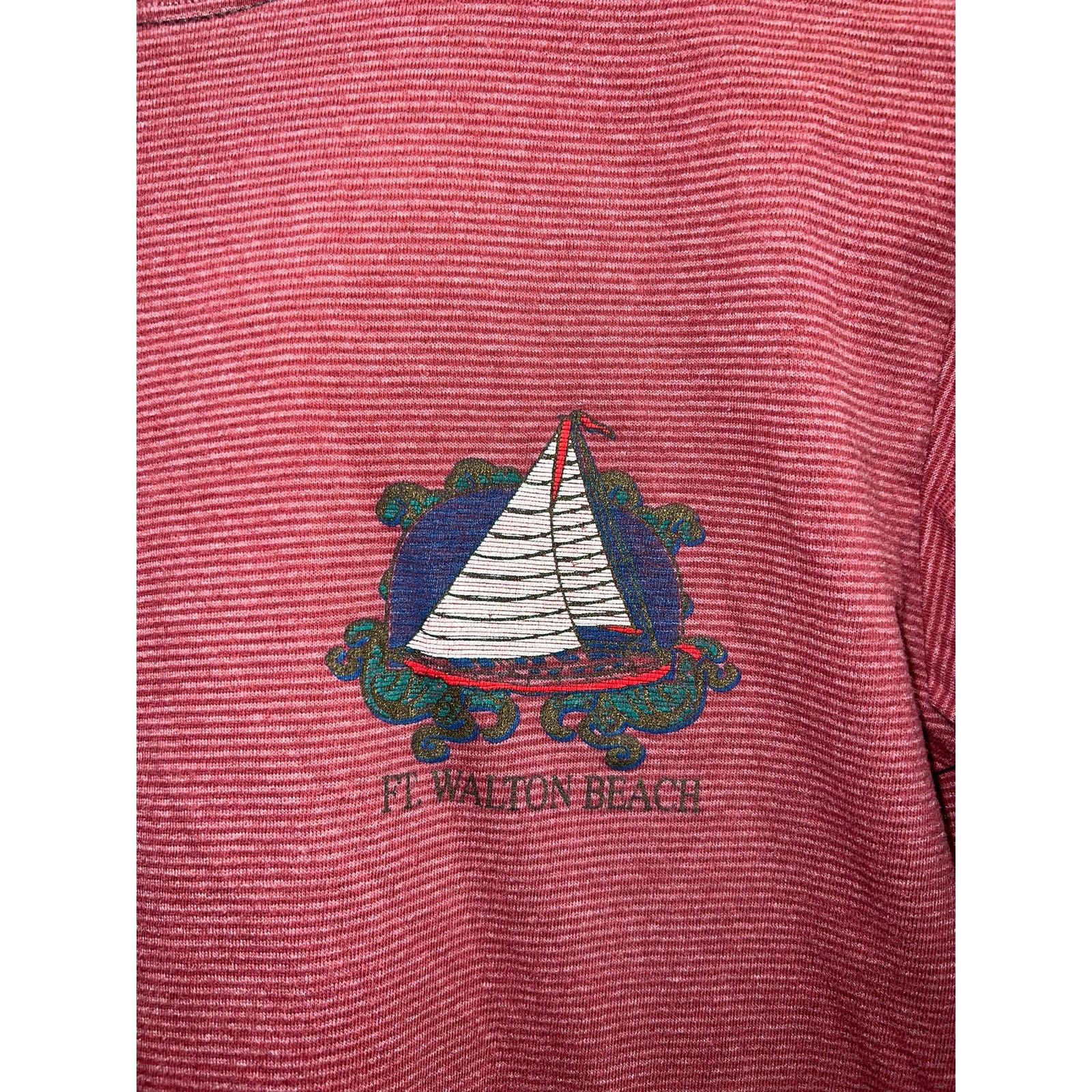 Vintage Vintage Fort Walton Shirt Beach Sailboat Red Tee VTG 90s M Size US M / EU 48-50 / 2 - 3 Thumbnail