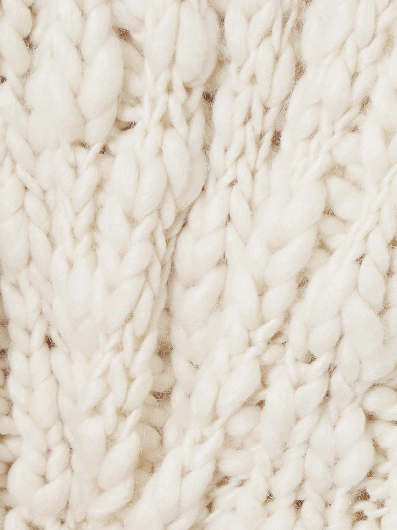 o1loc1c11025 Cable-knit Turtleneck Sweater in White