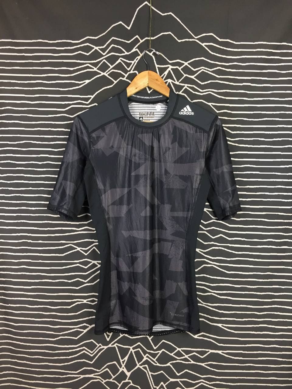 Adidas × Vintage Adidas Techfit Compression Climachill Activewear Tee Size US XS / EU 42 / 0 - 1 Thumbnail