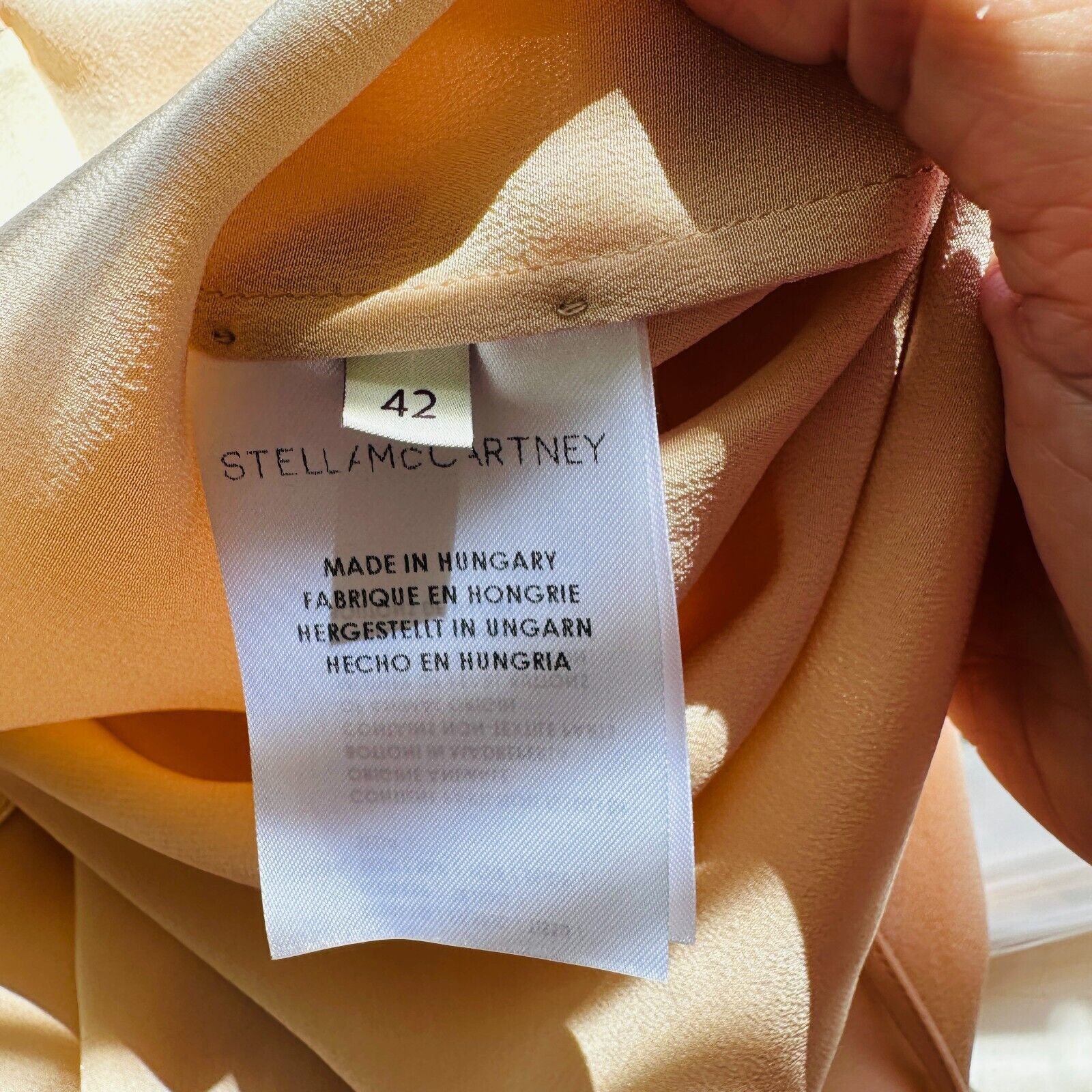 Stella McCartney Stella McCartney Peach Silk Blouse Cream Collar Button 42 Size XL / US 12-14 / IT 48-50 - 7 Thumbnail