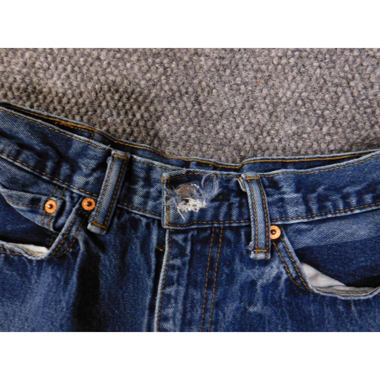 Levi's Levi's 505 Jeans Mens 33x30 Blue Denim Regular Fit Straight Leg Zip Fly Classic Size US 33 - 6 Thumbnail
