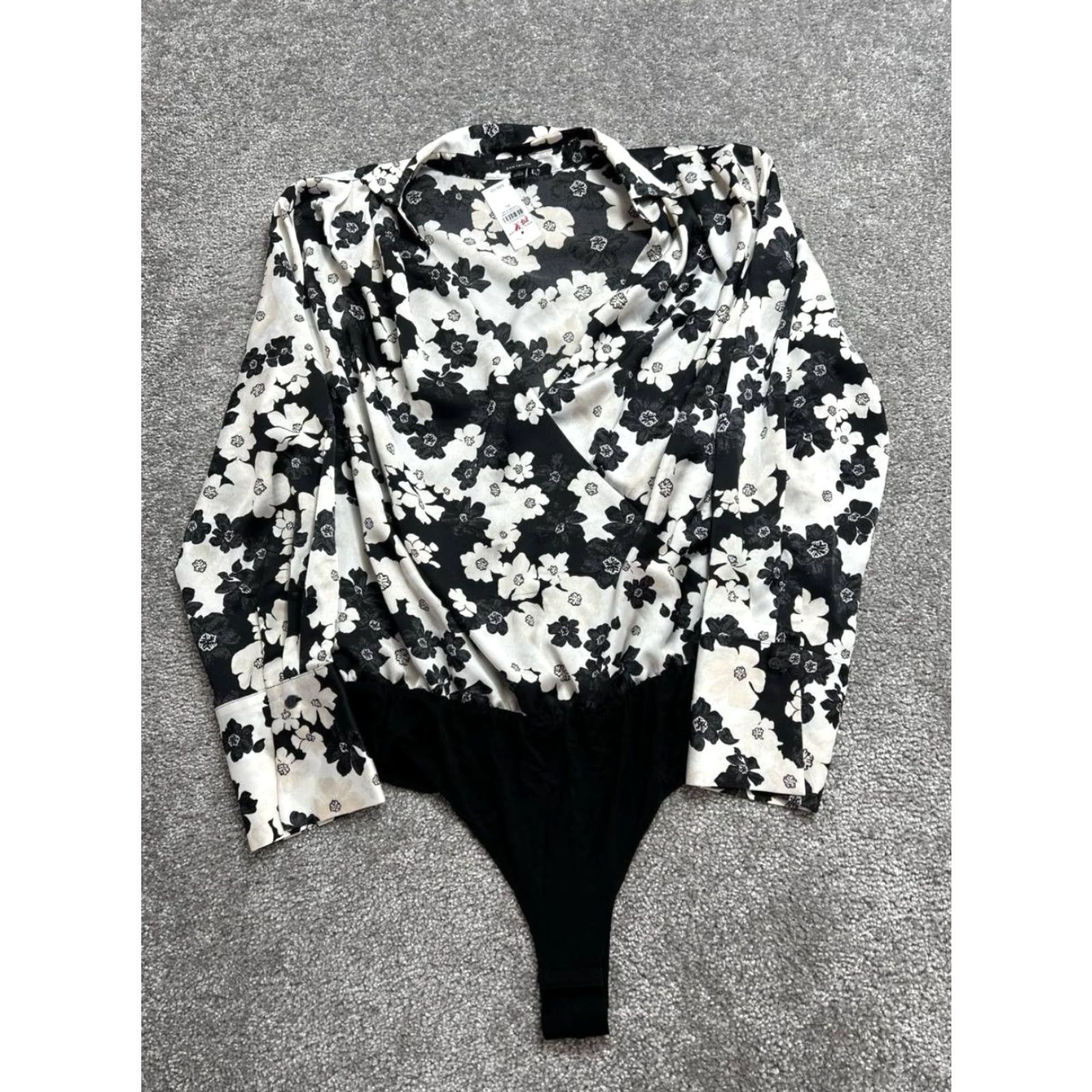 Ann Taylor VINTAGE Ann Taylor Wrap Bodysuit Womens XL Black Floral Stretch Lined Surplice Neck New Size XL / US 12-14 / IT 48-50 - 2 Thumbnail