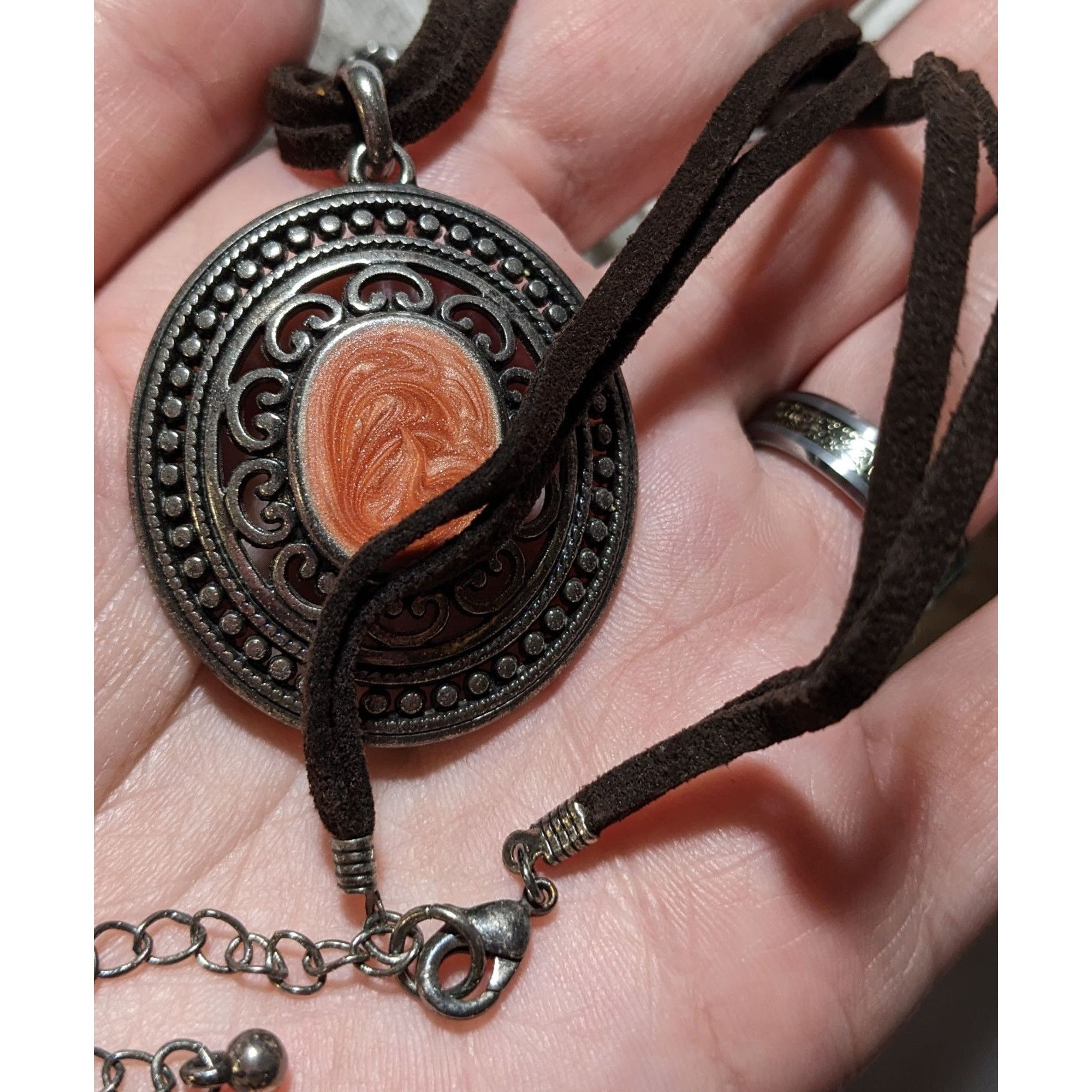 Other Victorian Style Enamel Medallion Necklace Size ONE SIZE - 7 Thumbnail
