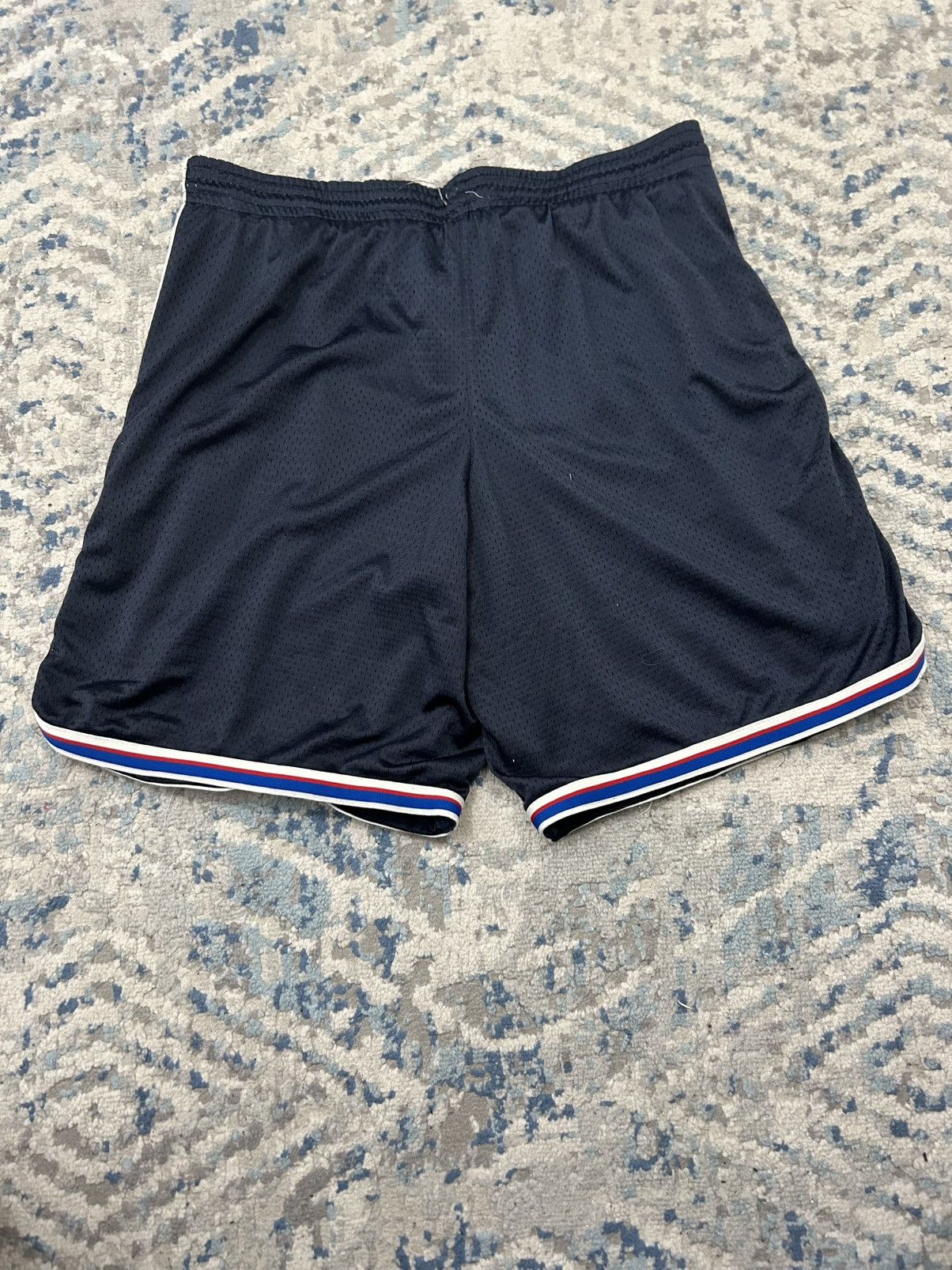 Champion Navy blue champion shorts Size US 36 / EU 52 - 2 Thumbnail