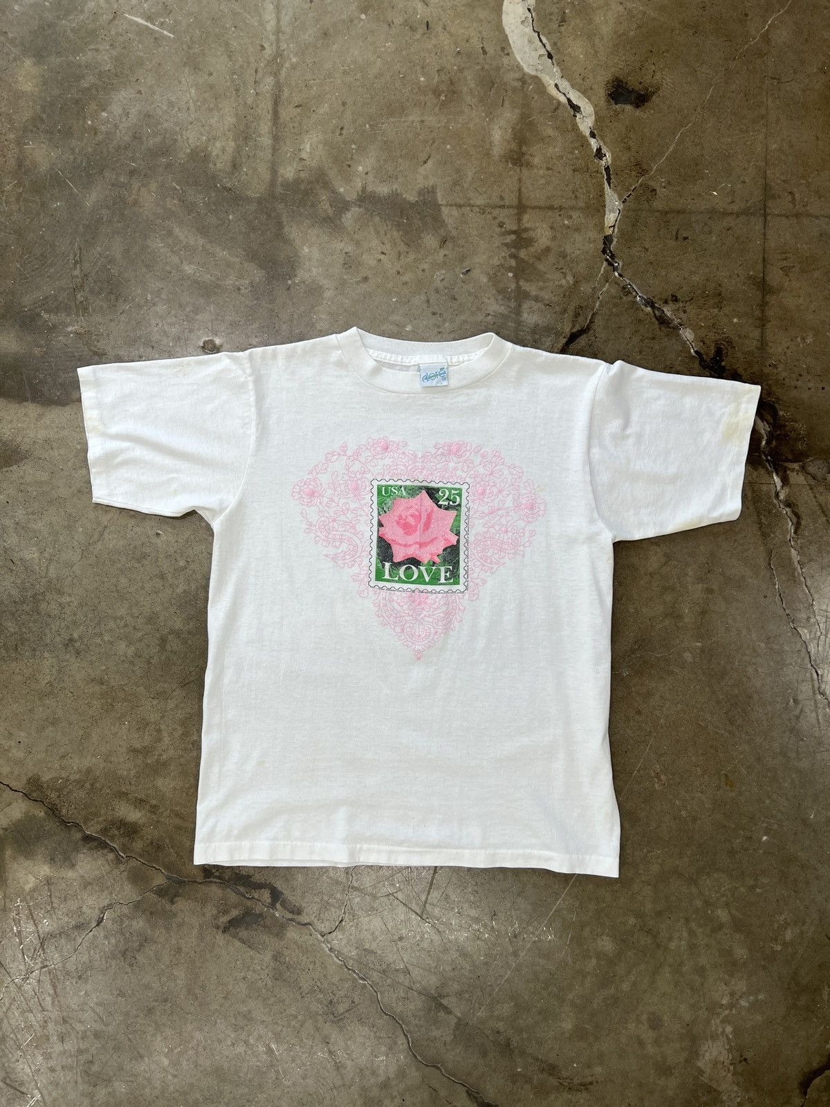 Vintage Vintage 1985 Love Rose Stamp ADCO Single Stitch Tee Large Size US L / EU 52-54 / 3 - 2 Thumbnail