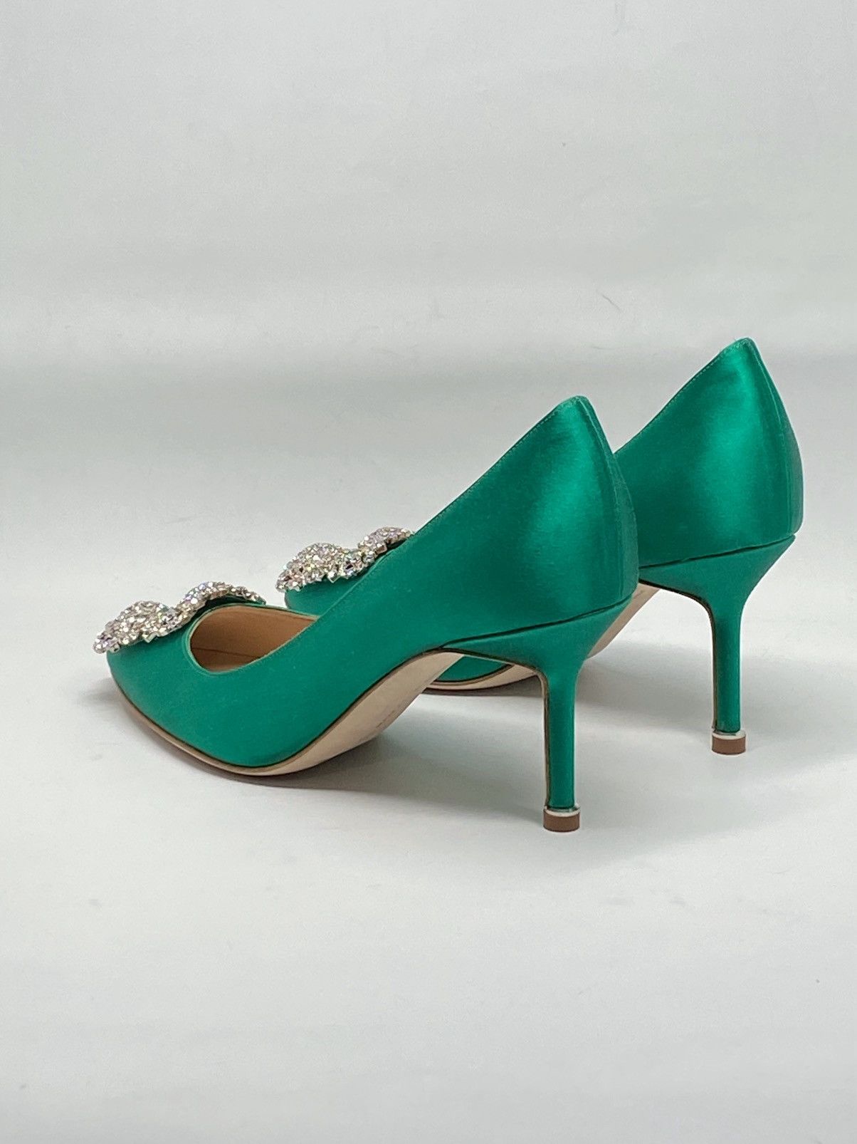 Manolo Blahnik Manolo Blahnik Hangisi 70MM Embellished Satin Pumps size 36 Size US 6 / IT 36 - 9 Thumbnail