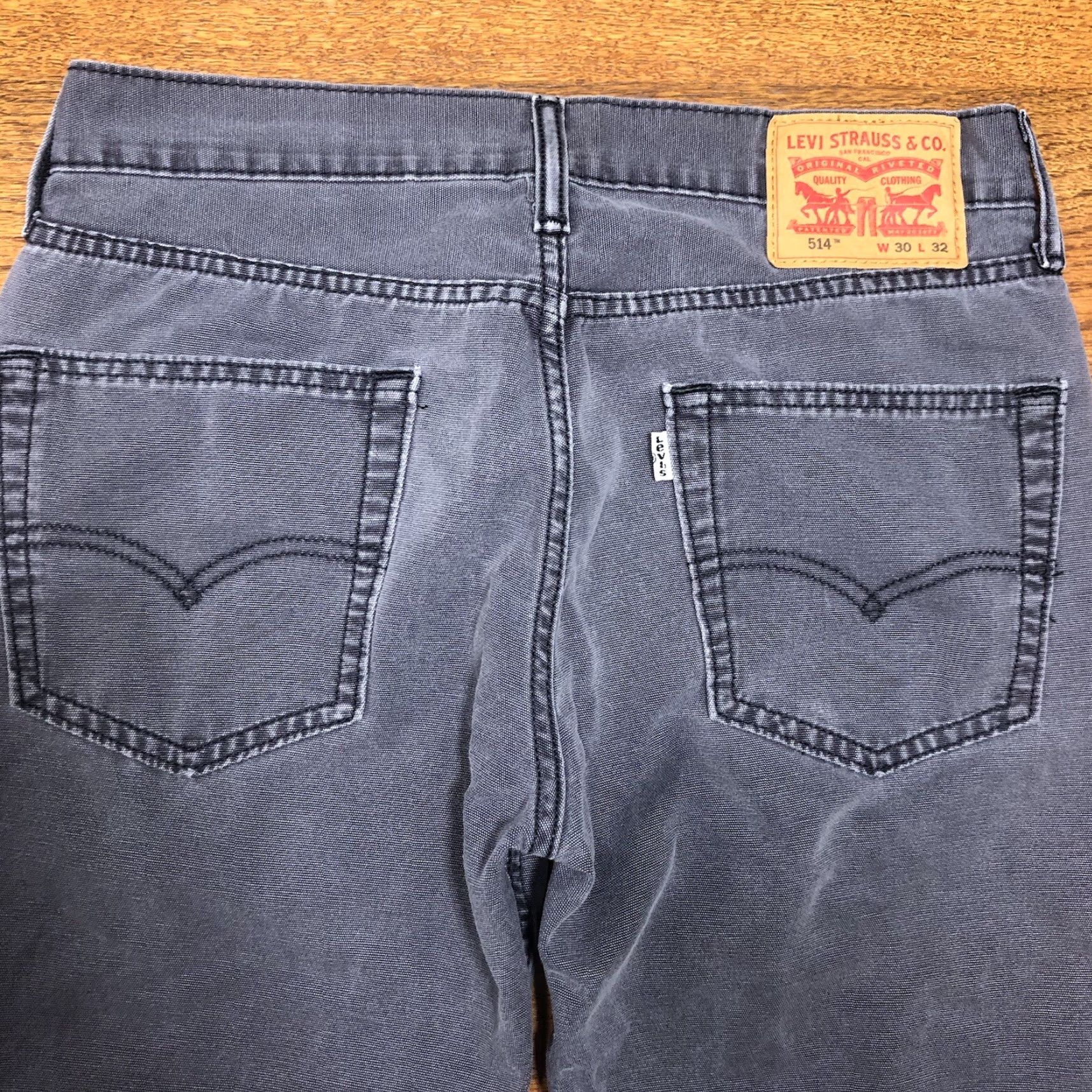 Levi's VINTAGE Levis 514 Straight Denim Gray Jeans Men 30x32 Western City Classic 80s 90s Cowboy USA American Classic Western Rodeo Ranch Mens Size US 30 / EU 46 - 3 Thumbnail