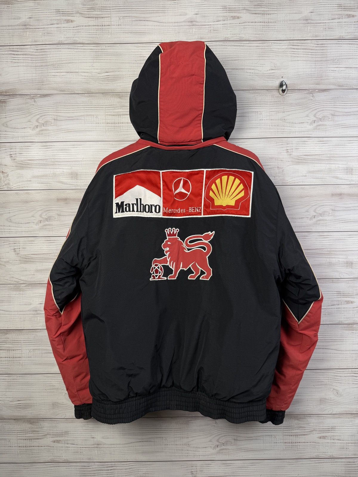 Mercedes-Benz Vintage Racing Mercedes-Benz Jacket Malboro Shell Red Bull Size US M / EU 48-50 / 2 - 18 Thumbnail