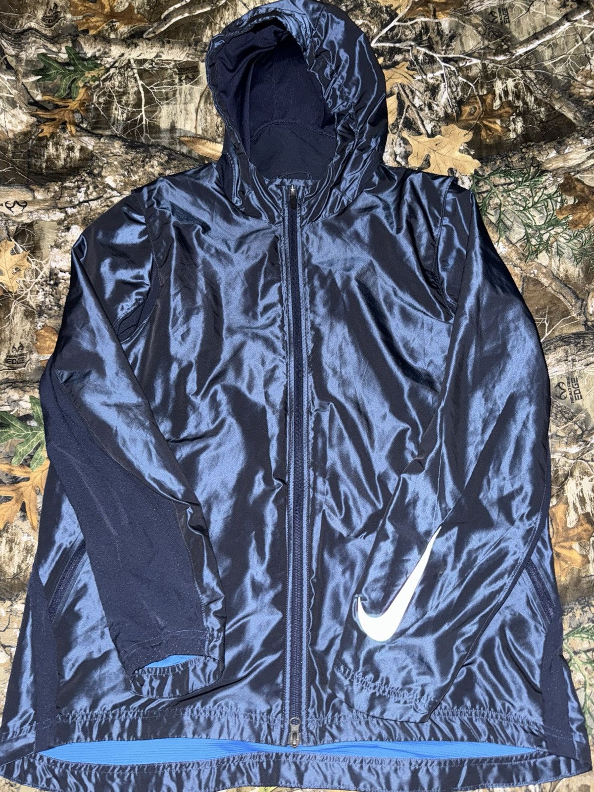 Nike ***FINAL DROP***RARE NIKE SHIELDTECH METALLIC JACKET SIZE XL Size US XL / EU 56 / 4 - 19 Thumbnail