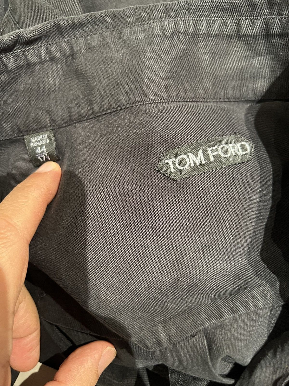 Tom Ford TOM FORD Long Sleeves Black Shirt Size 17/5 44 100% LYOCELL Size US XL / EU 56 / 4 - 9 Thumbnail