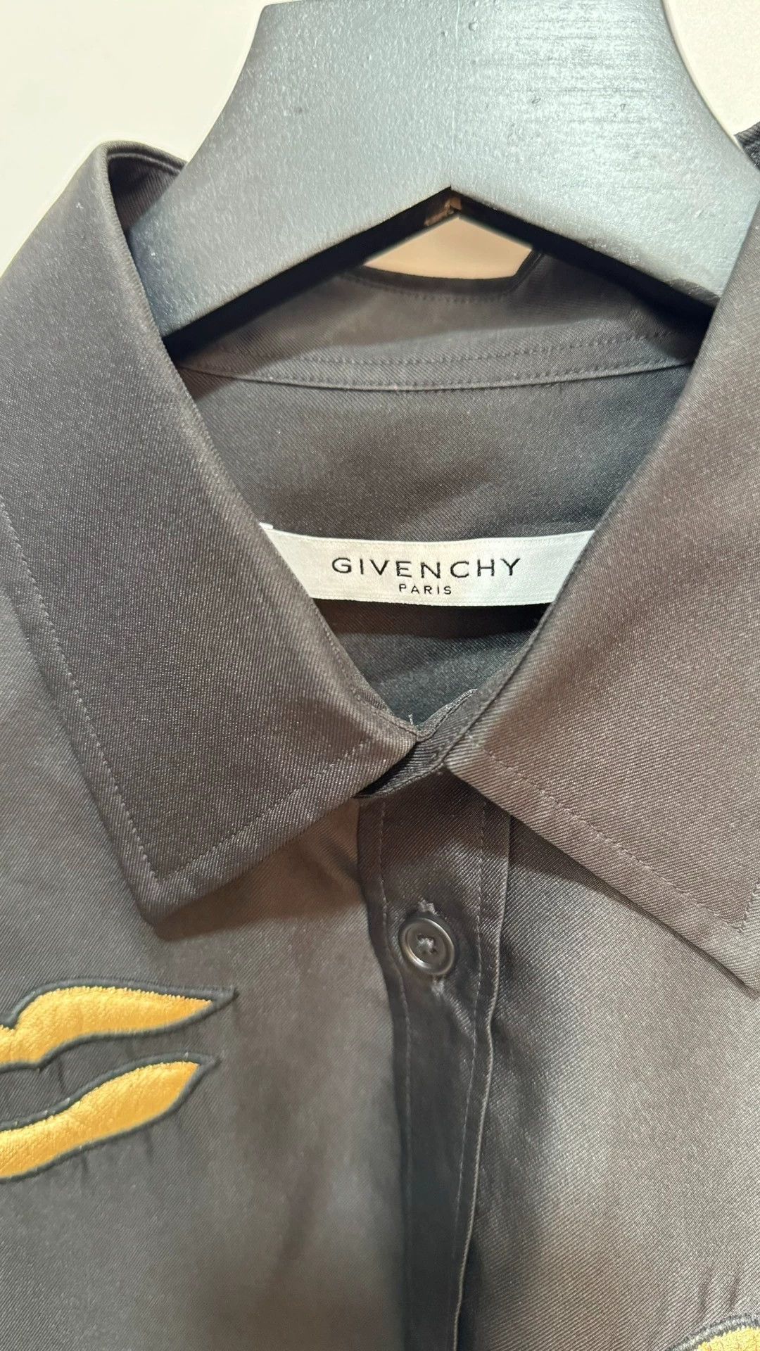 Givenchy Givenchy Silk Lip Print Shirt 39 Size US M / EU 48-50 / 2 - 6 Thumbnail