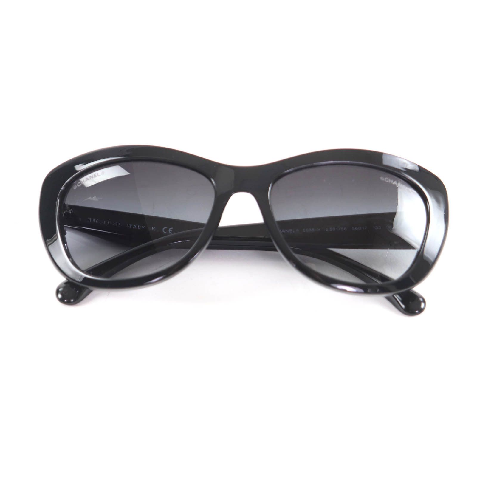 Chanel Chanel Chanel Fake Pearl Sunglasses Plastic / Synthetic Sunglasses 6038H DUTY FREE for USA Size ONE SIZE - 1 Thumbnail