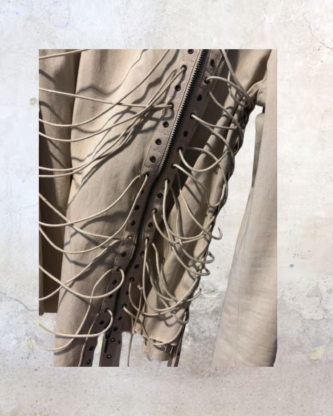 plein sud Plein Sud bondage corset blouse Faycal Amor project SS 2003 Size S / US 4 / IT 40 - 5 Thumbnail