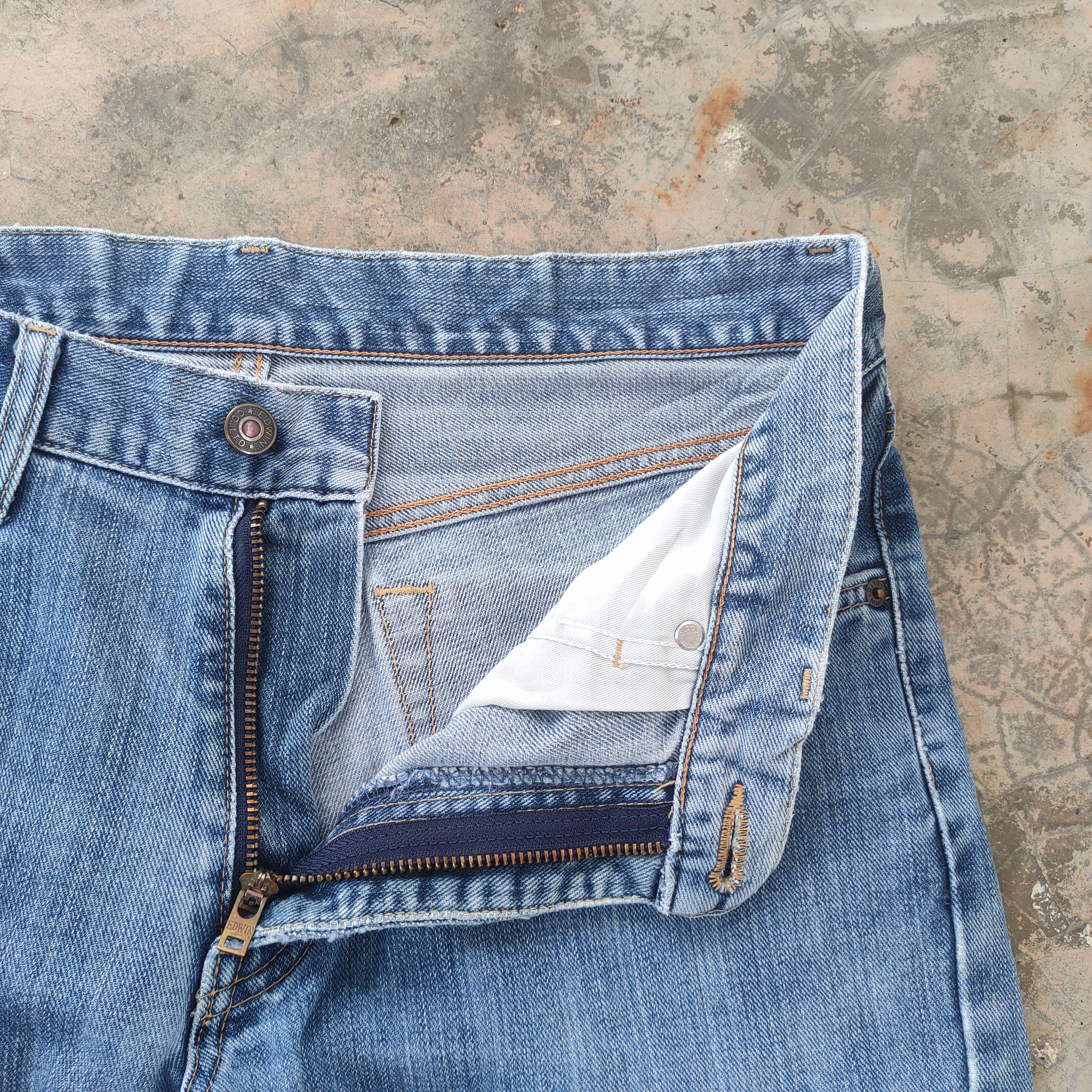 Edwin W33 VINTAGE EDWIN 403 FADED BLUE JEANS DENIM PANTS Size US 33 - 7 Thumbnail