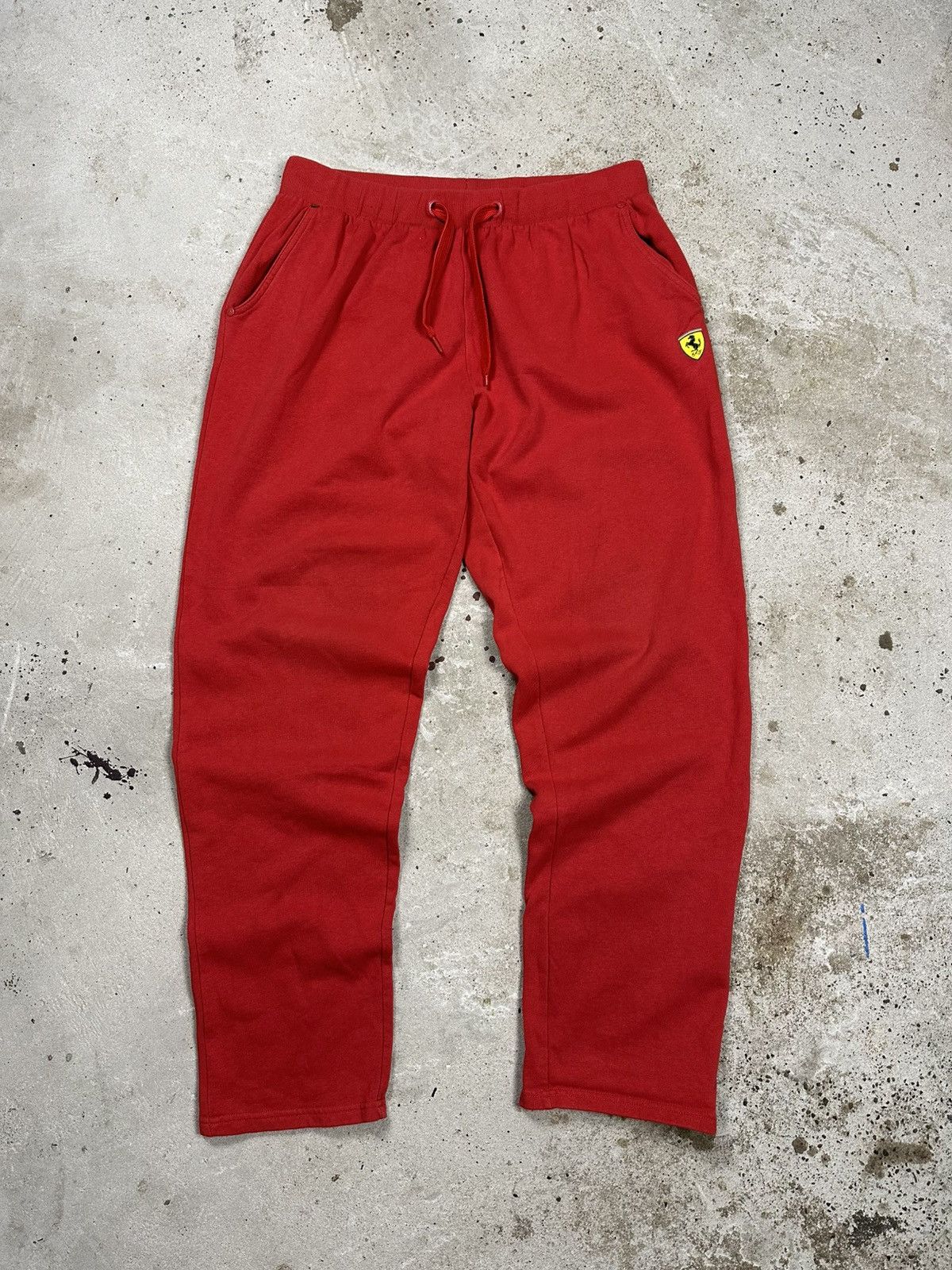 Ferrari Vintage Y2K Ferrari Scuderia Red Baggy Sweatpants Logo Size US 36 / EU 52 - 1 Thumbnail