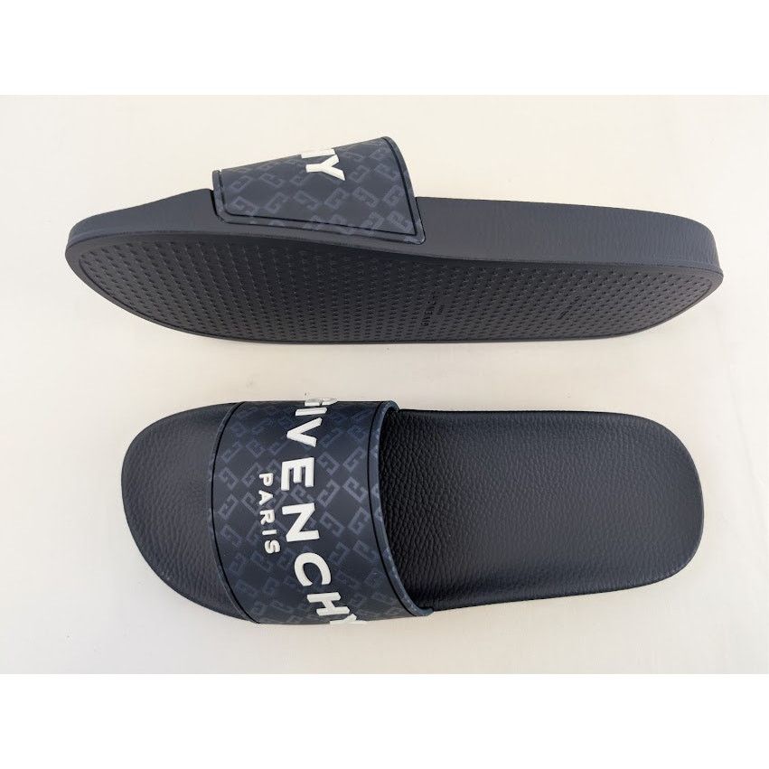 Givenchy o1rshd1 Embossed Rubber Logo Printed Slide Sandals Dark Blue Size US 14 / EU 47 - 1 Thumbnail