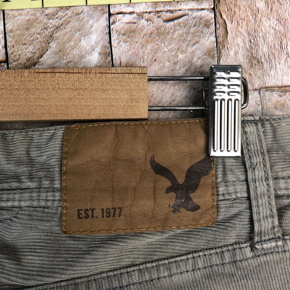 Vintage American Eagle Outfitters Grey Conduroy Pants #A1128 Size US 27 - 16 Thumbnail