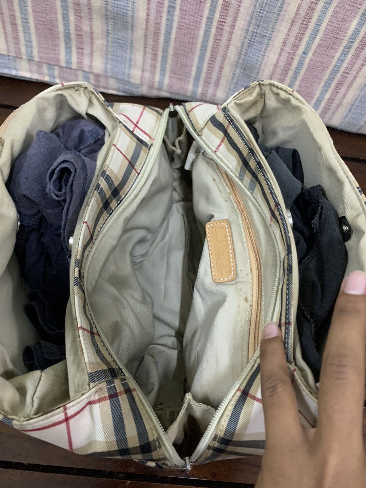 Burberry 🔥BURBERRY LONDON BLUE LABEL HANDLE BAG Size ONE SIZE - 18 Thumbnail
