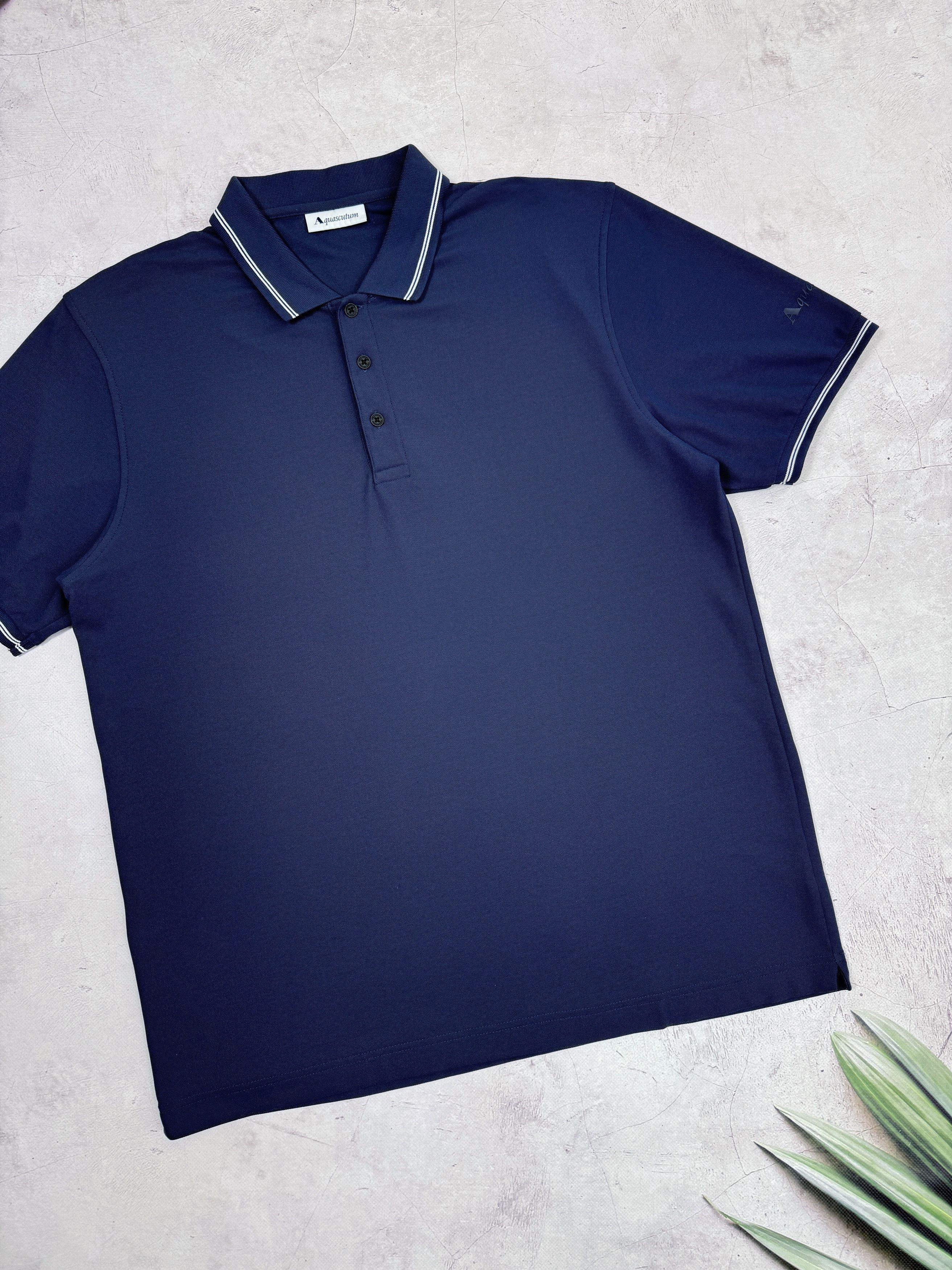 Aquascutum Aquascutum London Polo T-Shirt Dark Blue & Chek Collar Size US L / EU 52-54 / 3 - 7 Thumbnail