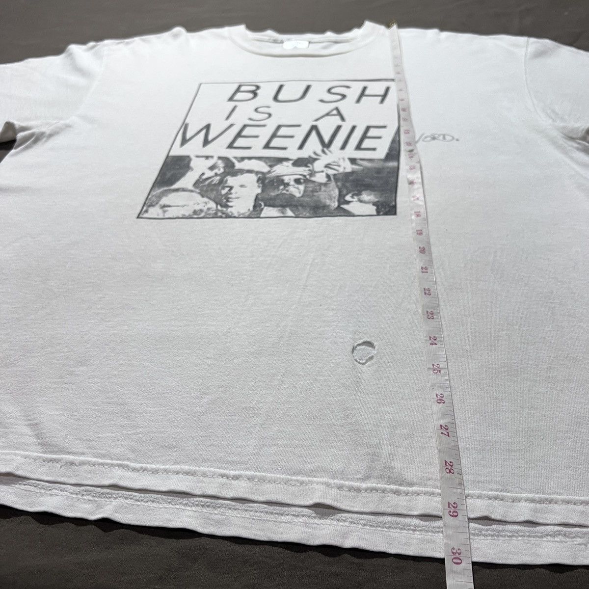Vintage Vintage 90s BUSH IS A WEENIE Photo Tee XL Graphic streetwear Size US XL / EU 56 / 4 - 7 Thumbnail