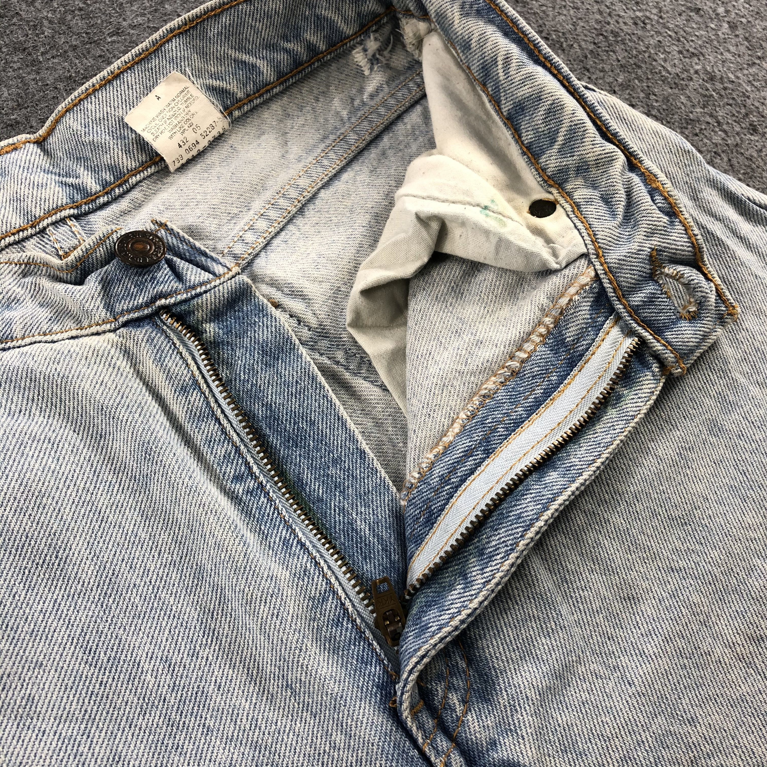 Levi's × Vintage Vintage 90s Light Wash Levis 912 Jeans-J1691 Size US 27 - 8 Thumbnail