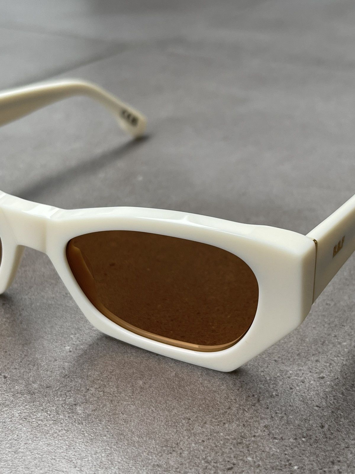 Pre-owned Retrosuperfuture Ds!  Amata Panna Cream Sunglasses In Sand