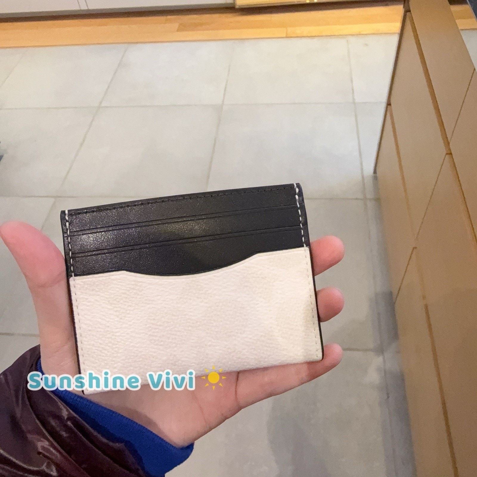 Coach NWT Coach Slim Id Card Case CW366 Chalk/Black Size ONE SIZE - 5 Thumbnail