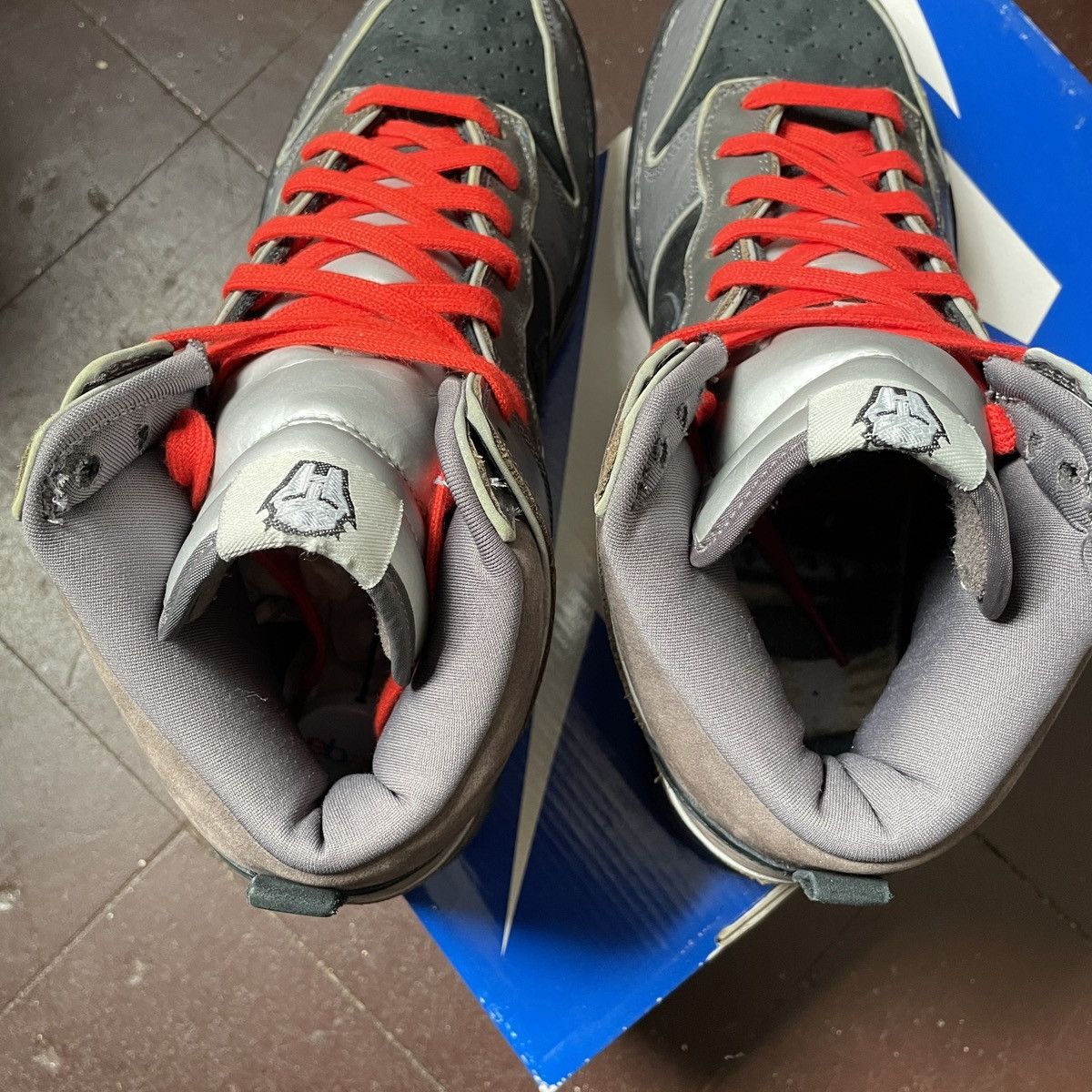 Vintage 2007 NIKE DUNK HIGH PREMIUM SB MF DOOM futura heineken Size US 11 / EU 44 - 7 Thumbnail