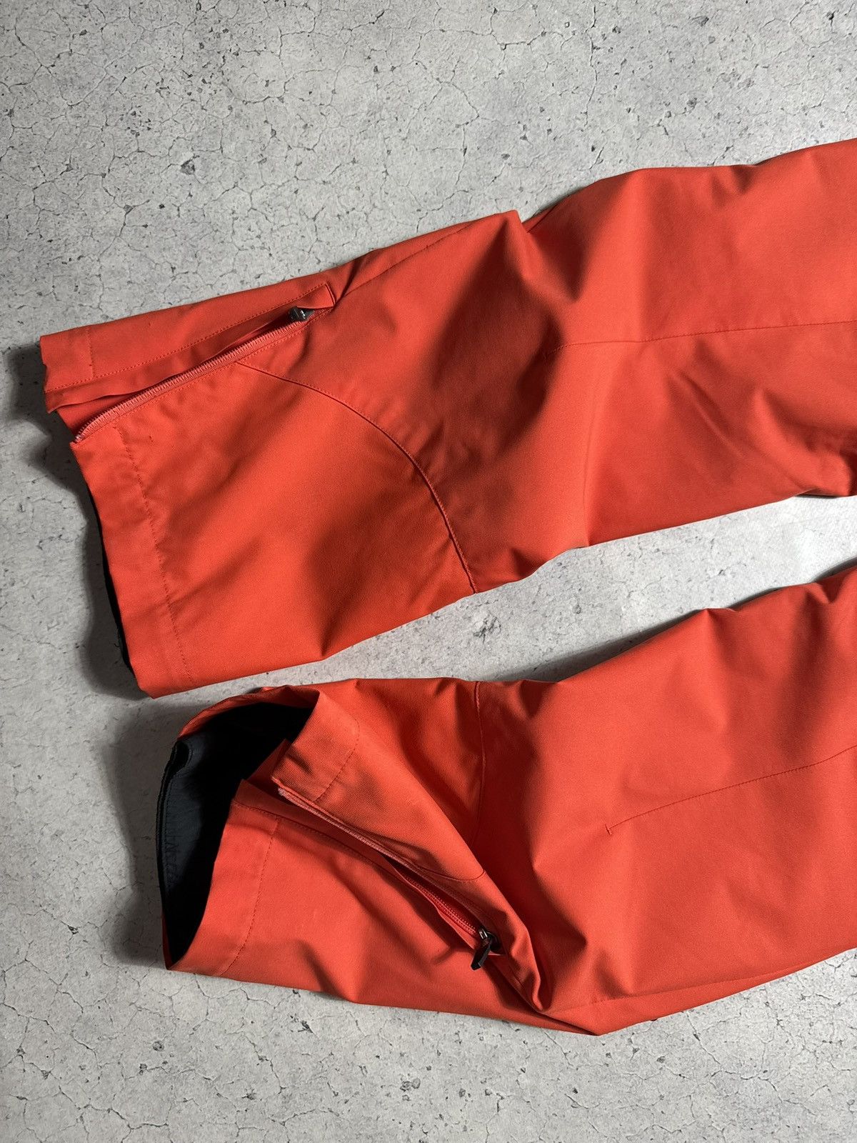 KJUS Kjus Formula Ski Pants Outdoor Size L Size 27" / US 4 / IT 40 - 13 Thumbnail