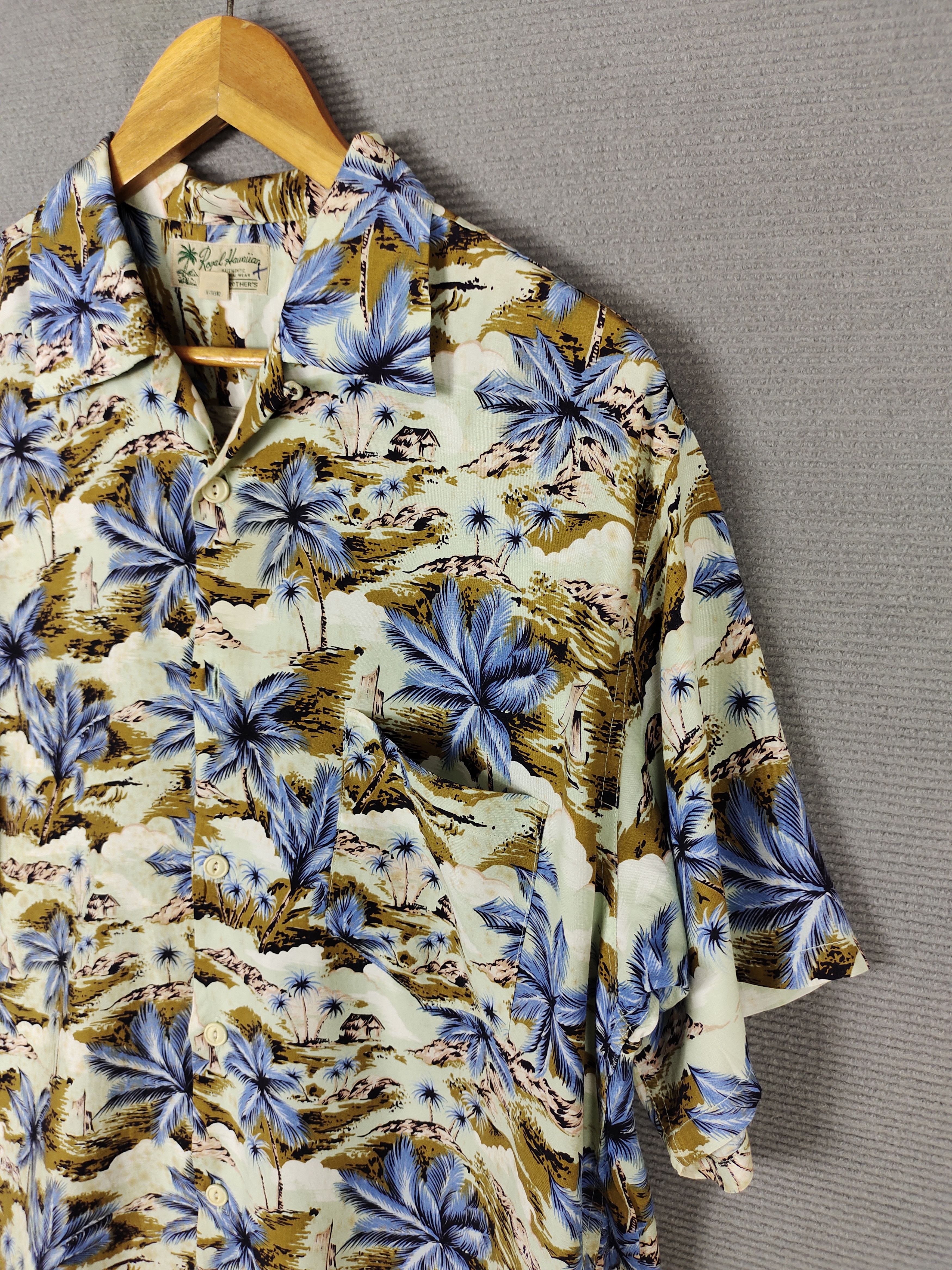 Japanese Brand Vintage Royal Hawaiian Scenic View Rayon Hawaiian Shirt Size US M / EU 48-50 / 2 - 2 Thumbnail