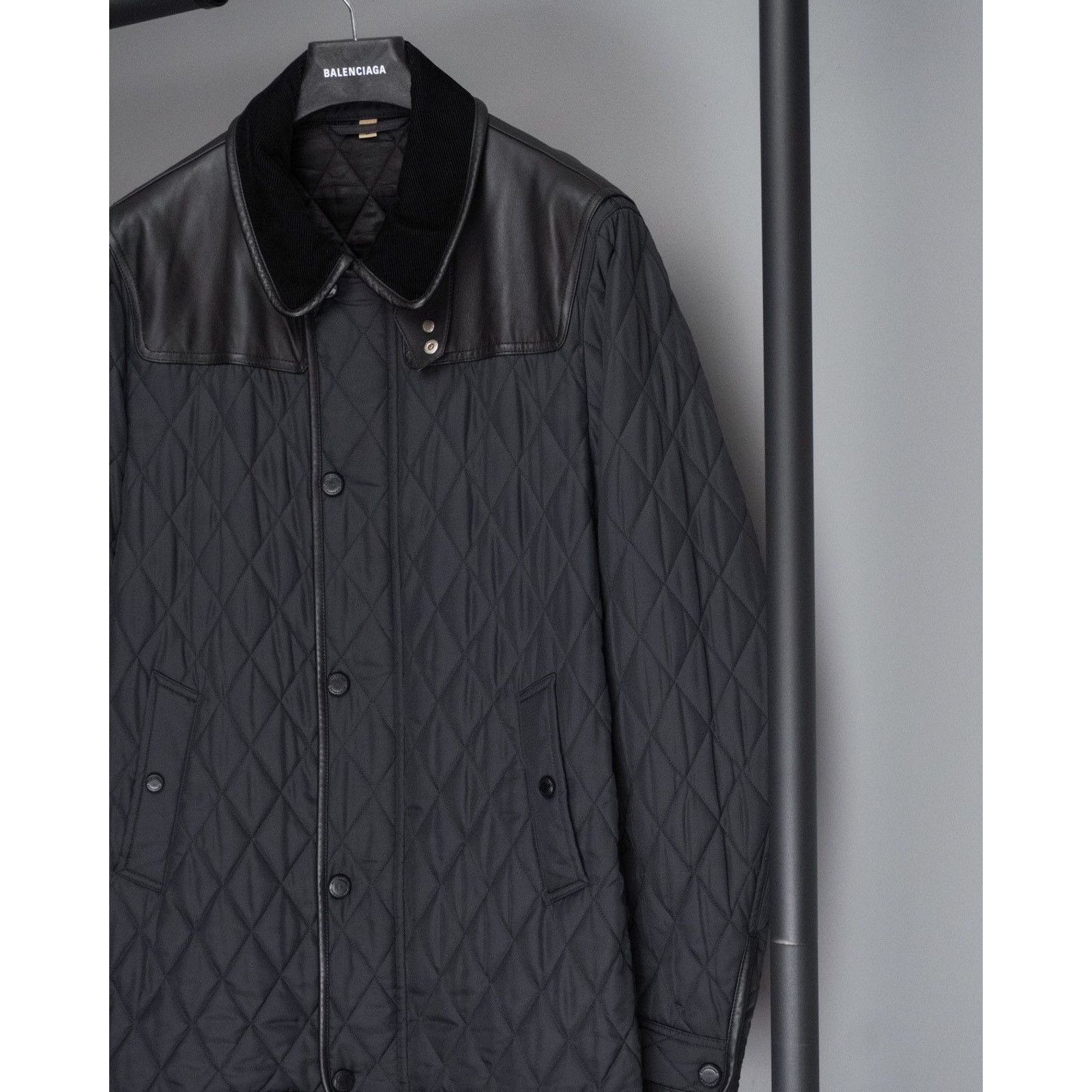 Burberry Burberry quilted cord collar black lamb leather jacket Size US L / EU 52-54 / 3 - 3 Thumbnail