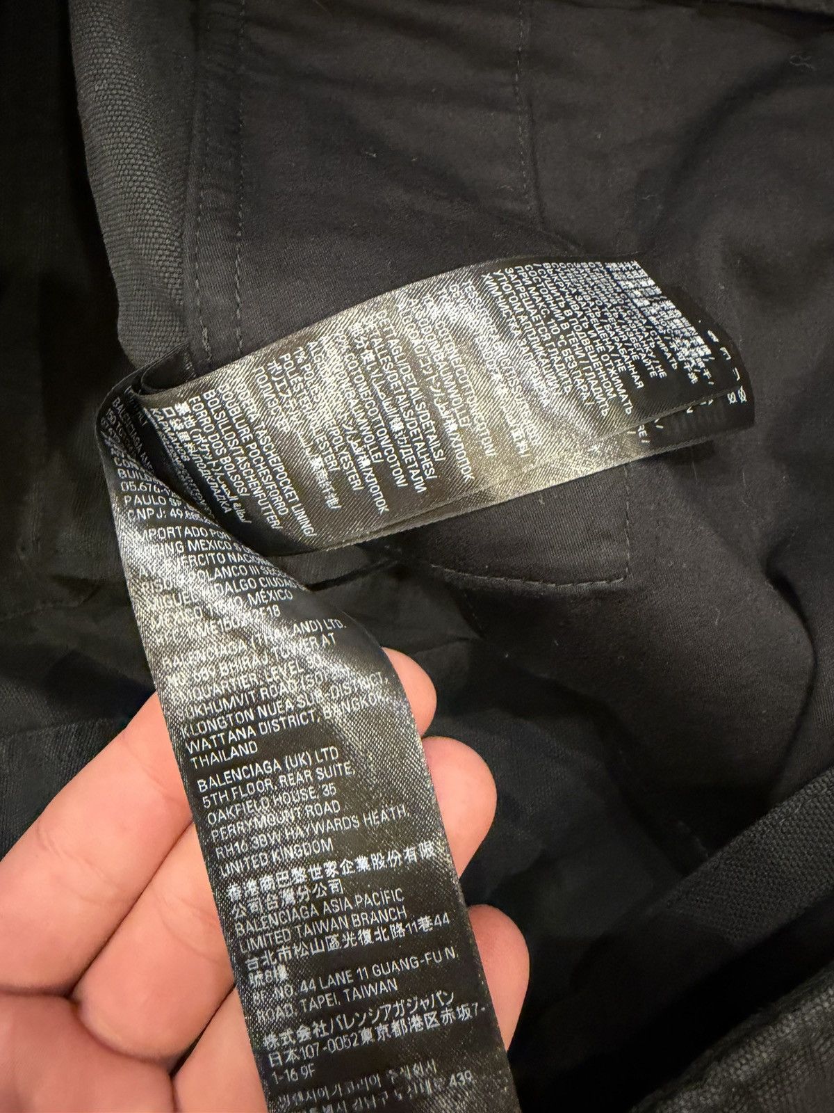 Balenciaga Balenciaga Pierced Cargo Raver Pants Size US 44 / EU 60 - 6 Thumbnail