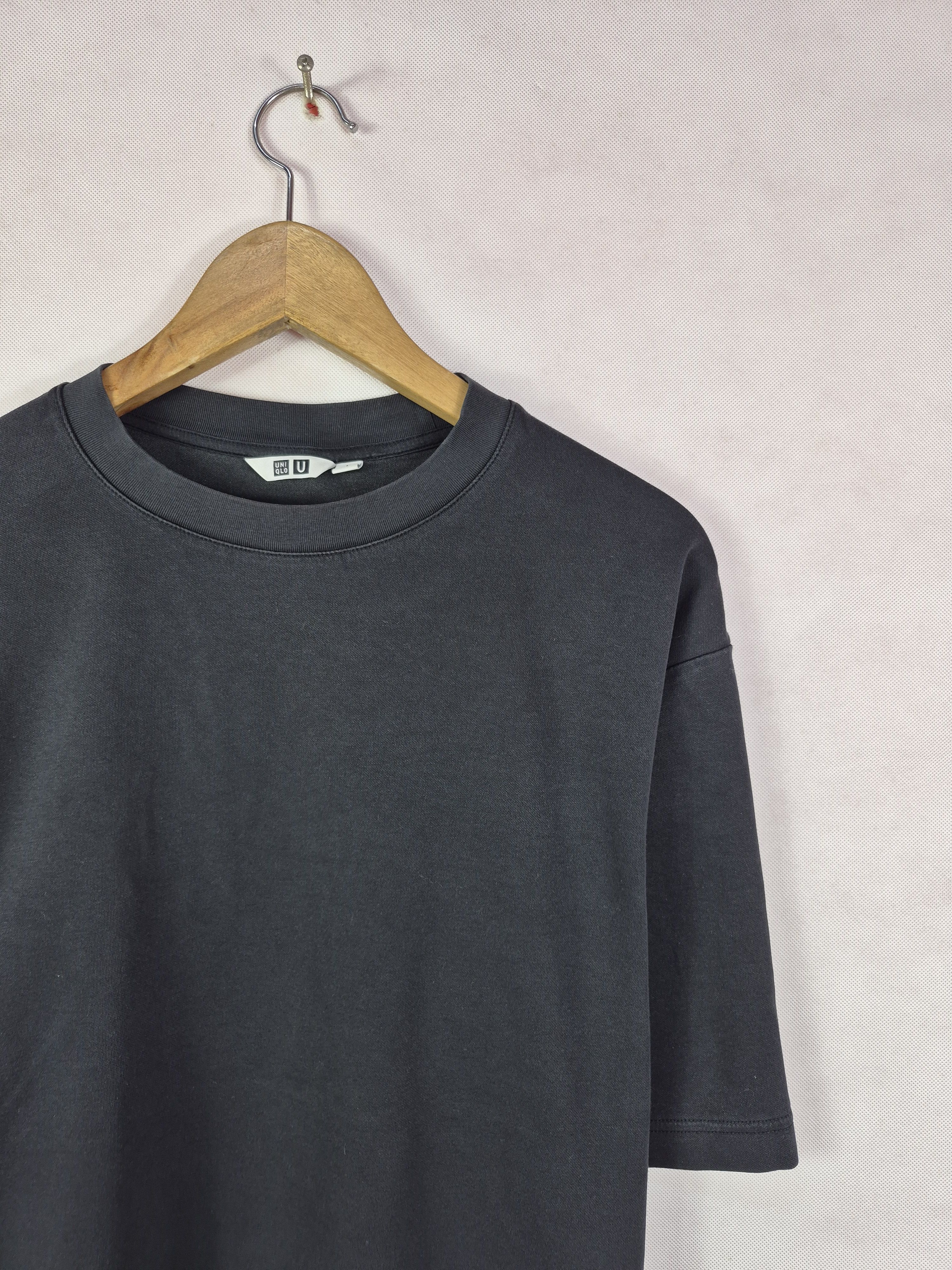 Lemaire × Uniqlo 🔥 Uniqlo U Lemaire Plain Black Airism Tee Size US L / EU 52-54 / 3 - 2 Thumbnail