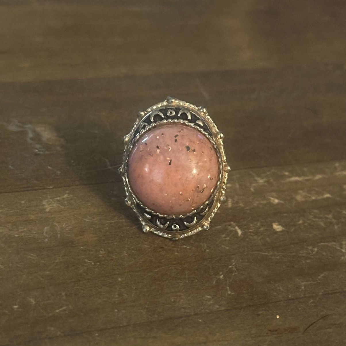 Vintage Vintage Victorian Pink Coraline stone ring Size ONE SIZE - 8 Thumbnail