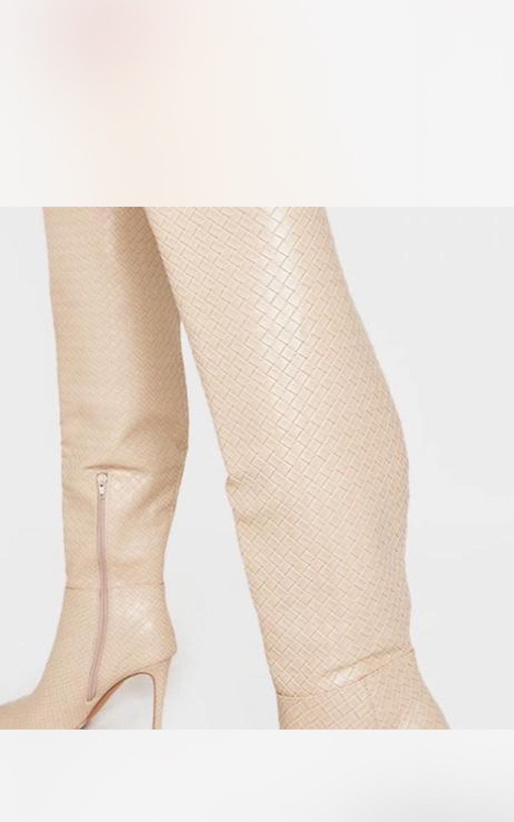 PrettyLittleThing Knee high cream boots brand new Size US 8.5 / IT 38.5 - 3 Thumbnail