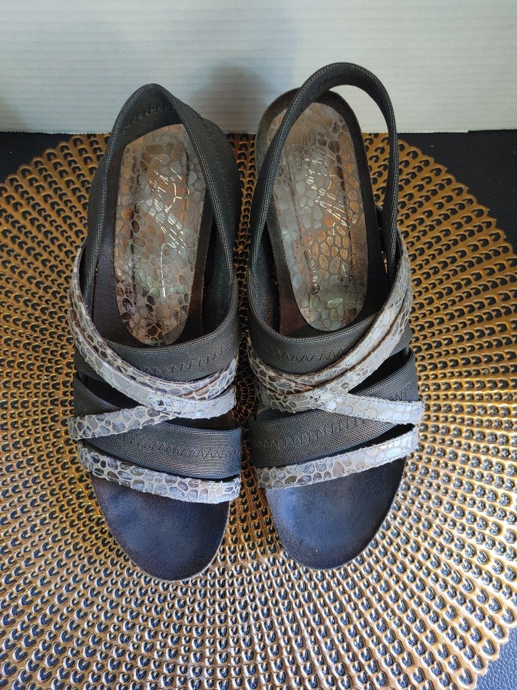 Donald Pliner Donald J Pliner Wedges Size 6 Size US 6 / IT 36 - 2 Thumbnail