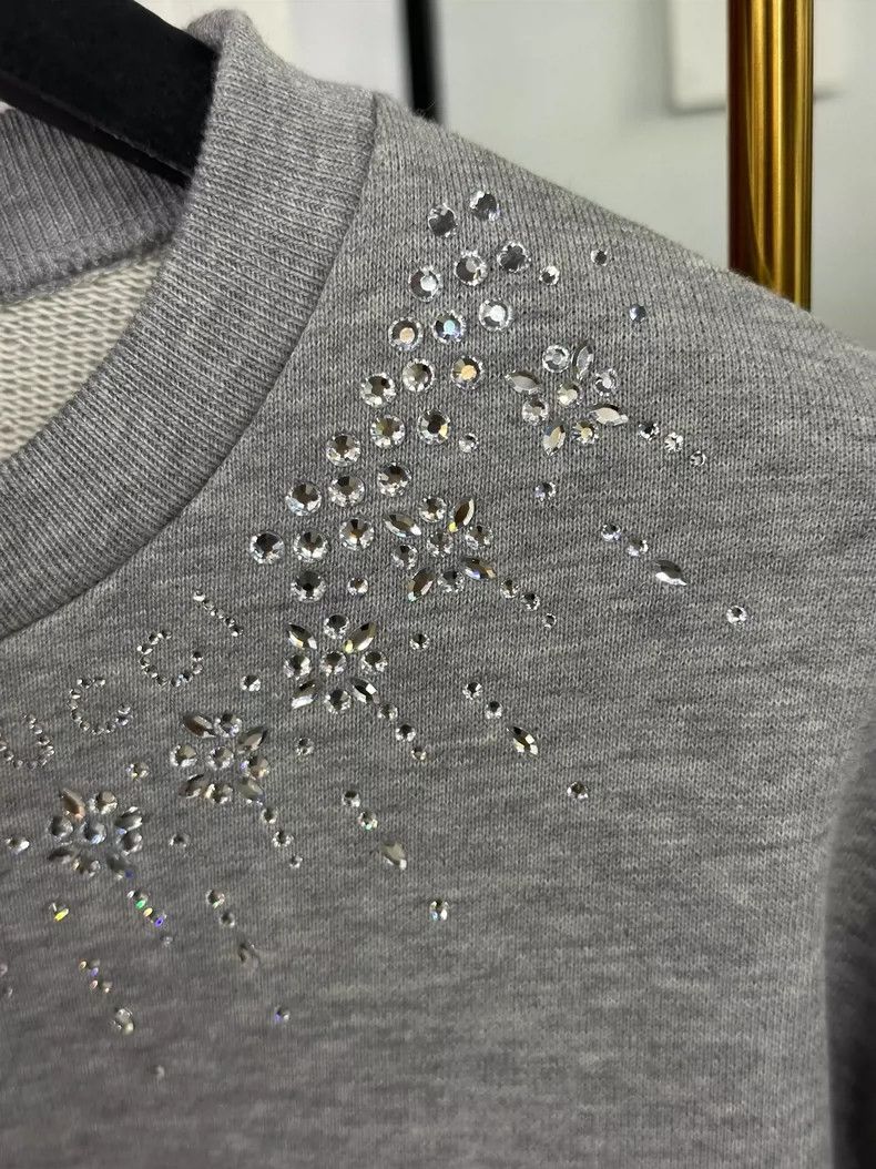 Gucci Gucci Size12 Gray rhinestone diamond-decorated round-neck s Size US XXS / EU 40 - 4 Thumbnail