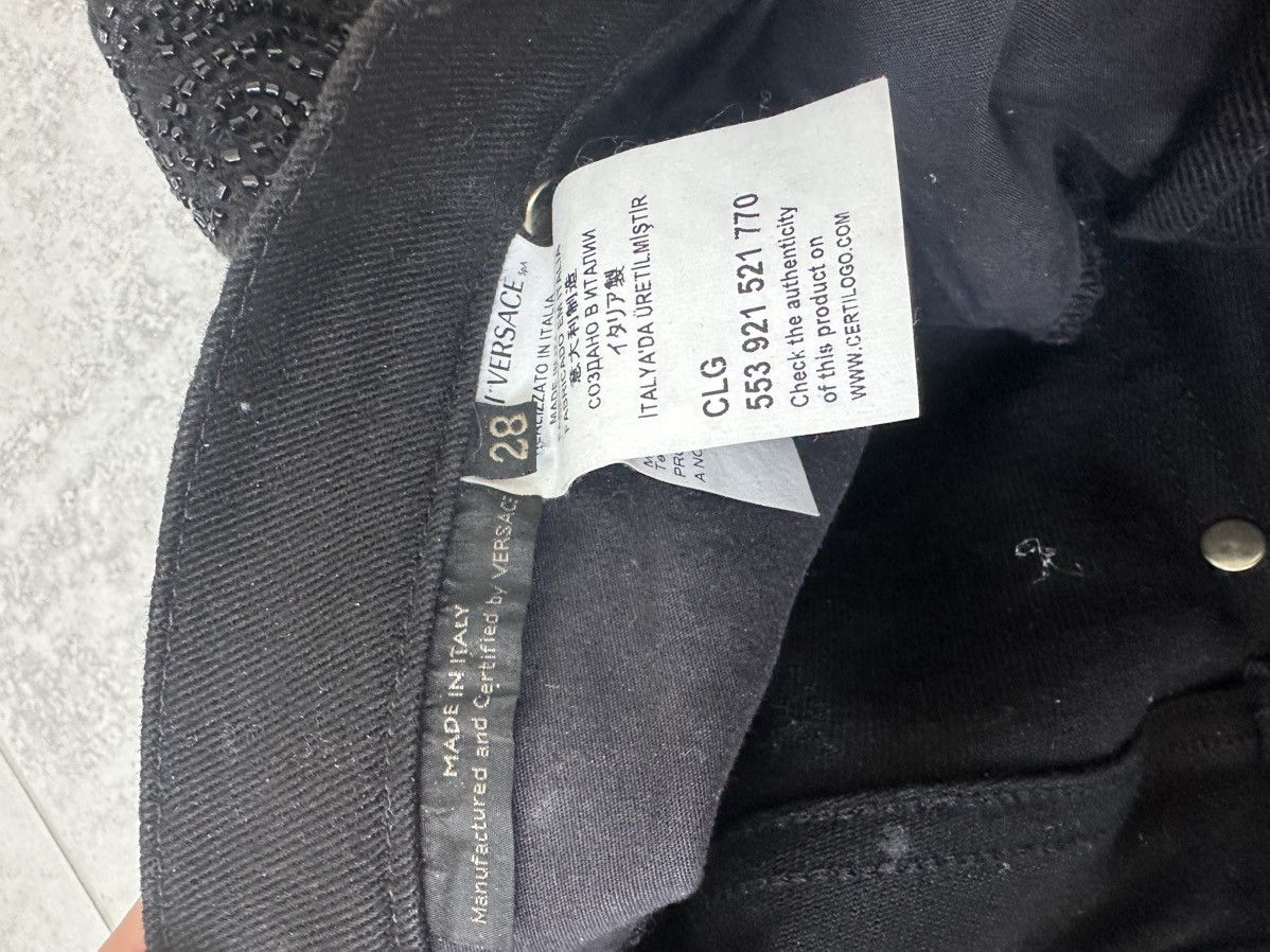 Versace Versace Embroidered and Beaded Jeans - As New Size 28" / US 6 / IT 42 - 4 Thumbnail