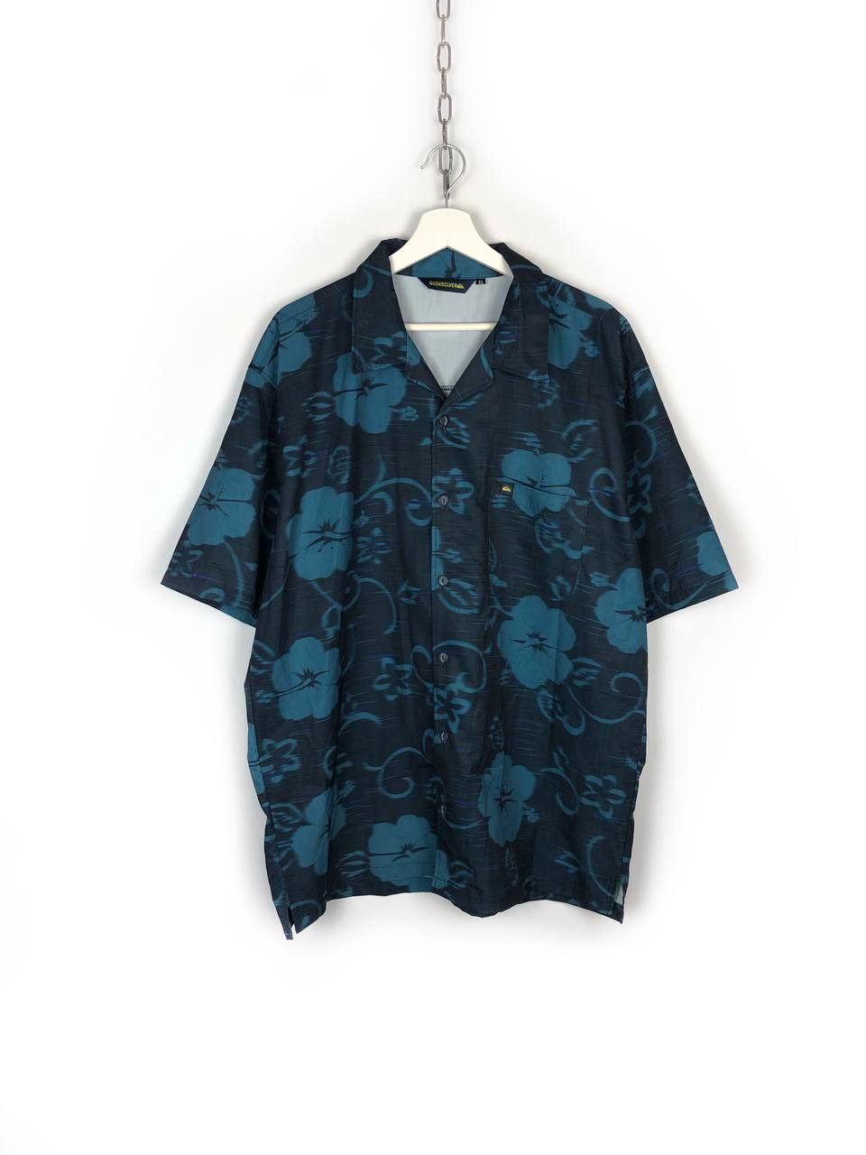 Quiksilver Quiksilver Shirt Hawaiian Vintage Flowers size XL Size US XL / EU 56 / 4 - 1 Thumbnail