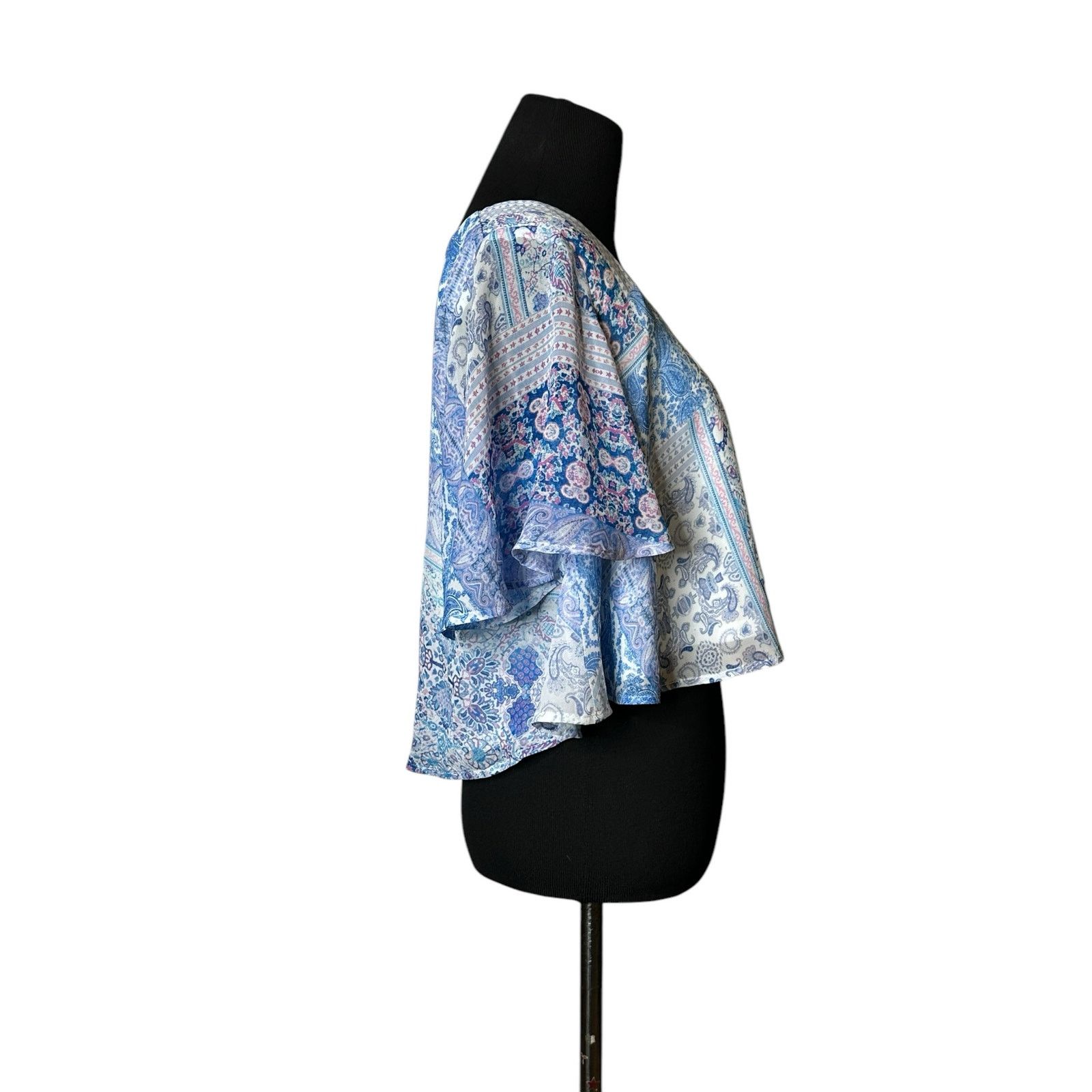 Show Me Your MuMu Show me your Mumú white blue print cropped blouse size XS Size XS / US 0-2 / IT 36-38 - 21 Thumbnail