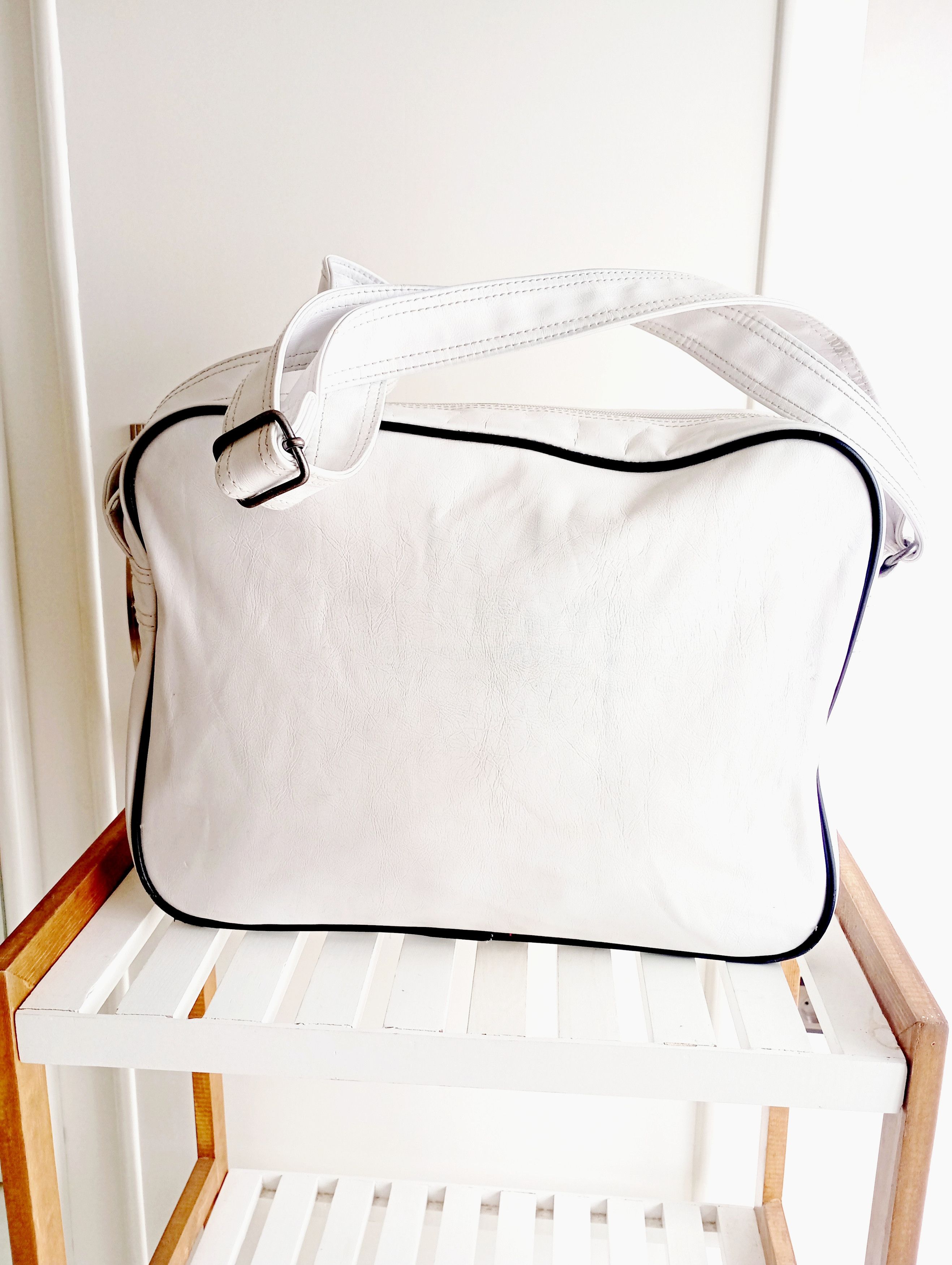 Adidas × Vintage Adidas 90s Y2K Gym Crossbody Sling Oasis Style Size ONE SIZE - 7 Thumbnail