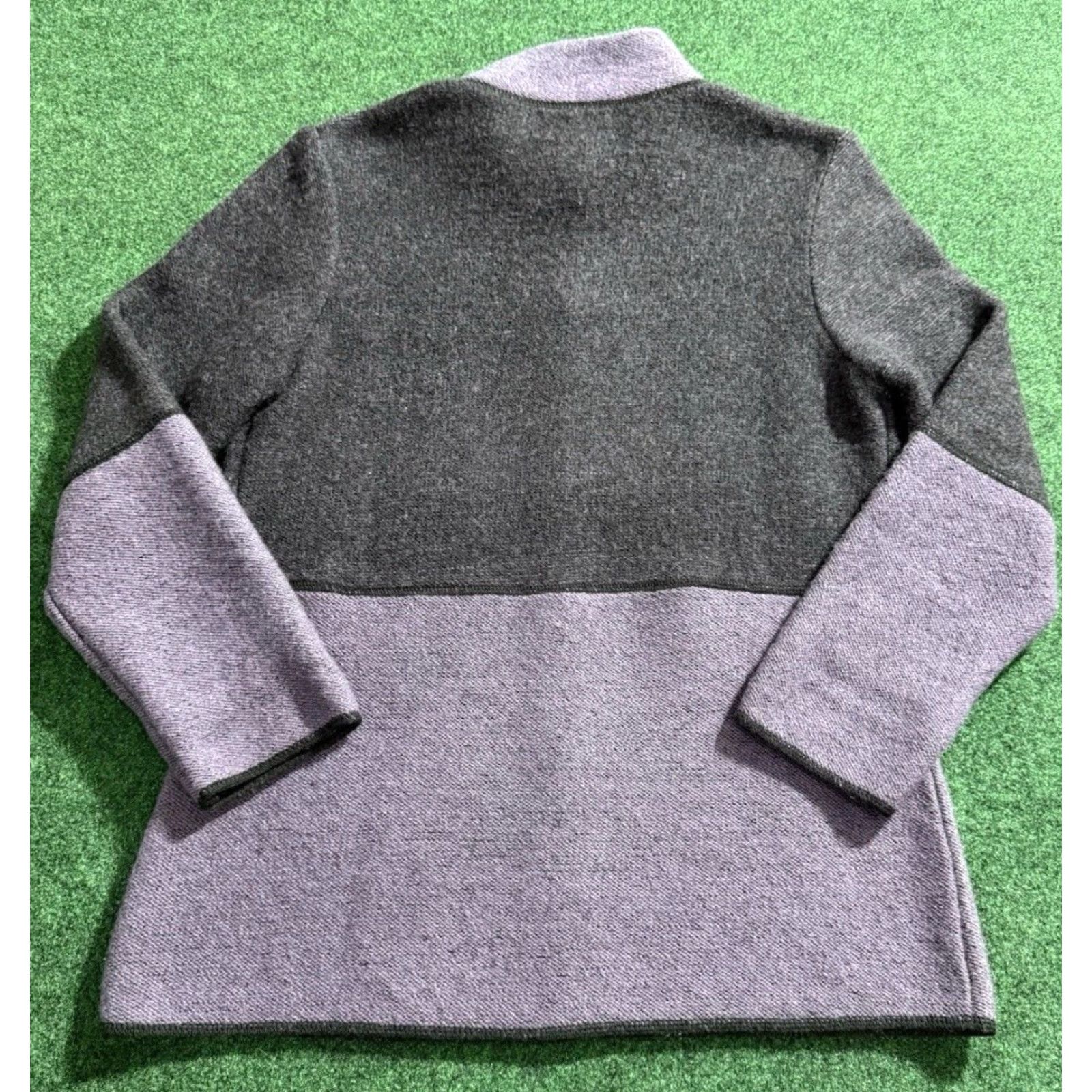 Vintage South Wool Cardigan Sweater Button Front Medium Purple Gray Wool Knit Solid Long Sleeve Womens Size M / US 6-8 / IT 42-44 - 2 Thumbnail