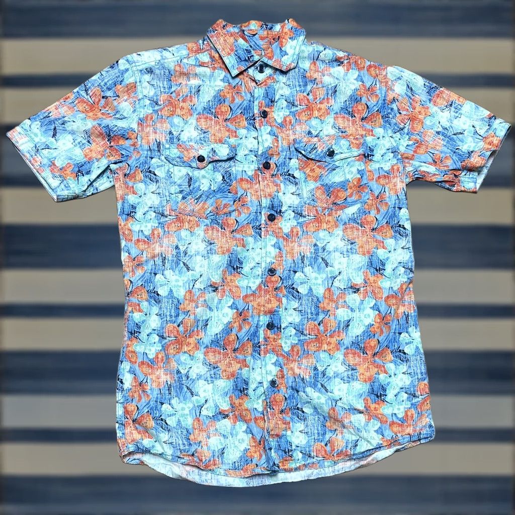 Camel Men’s Red Camel Hawaiian Shirt Short Sleeve Button-Down Small Blue&Orange Flowers Shirt Size US S / EU 44-46 / 1 - 1 Thumbnail
